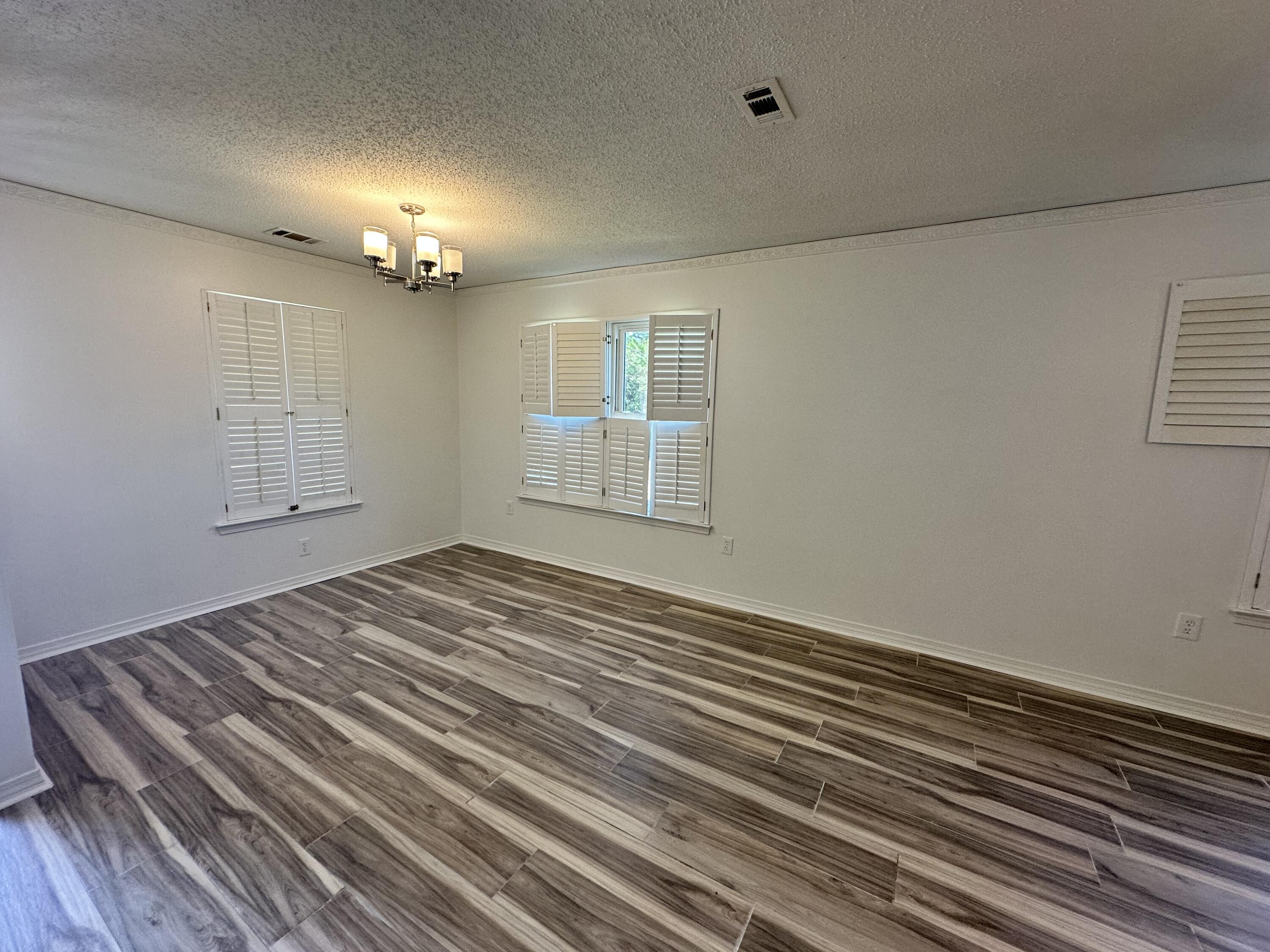 308 Island Drive Crestview FL 32536