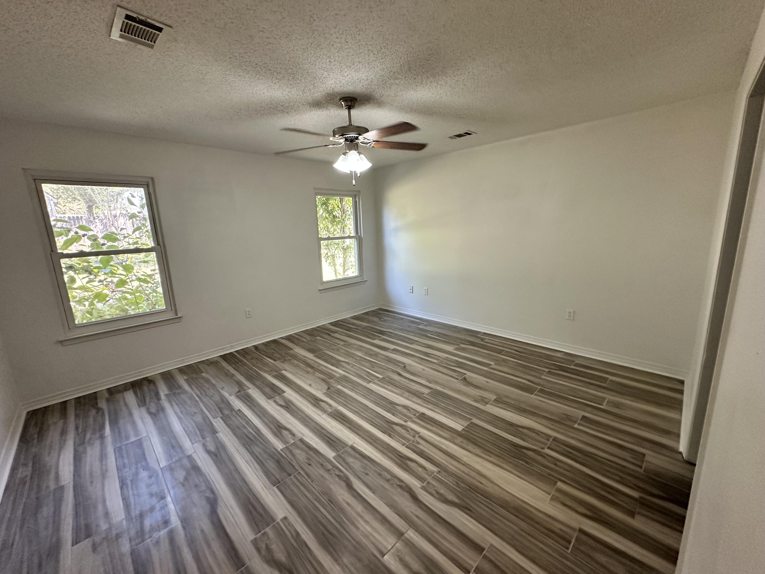 308 Island Drive Crestview FL 32536