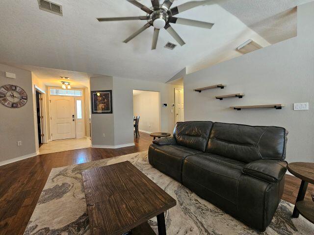 2287 Heritage Circle Navarre FL 32566
