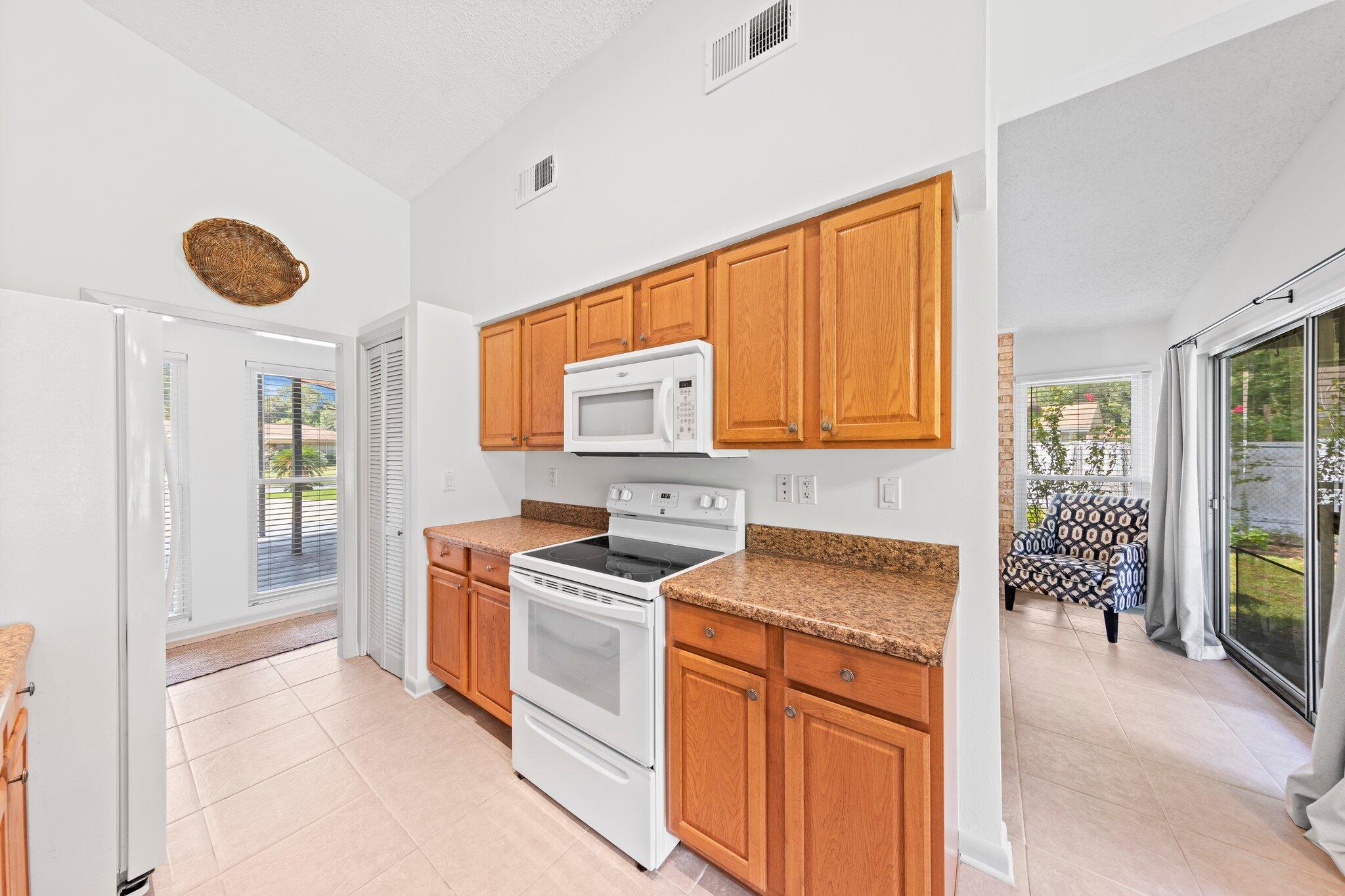 111 Mcewen Drive Niceville FL 32578