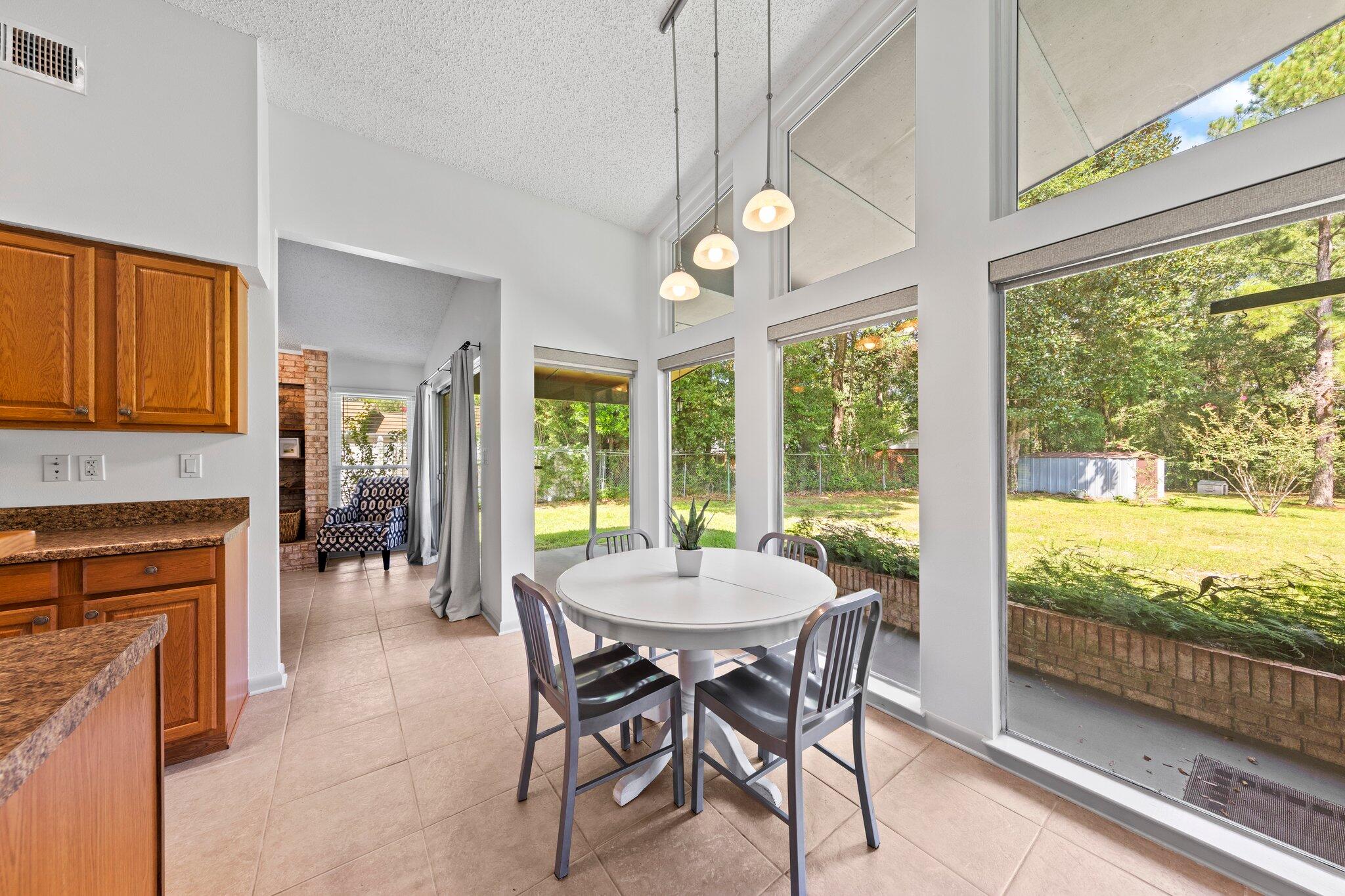111 Mcewen Drive Niceville FL 32578