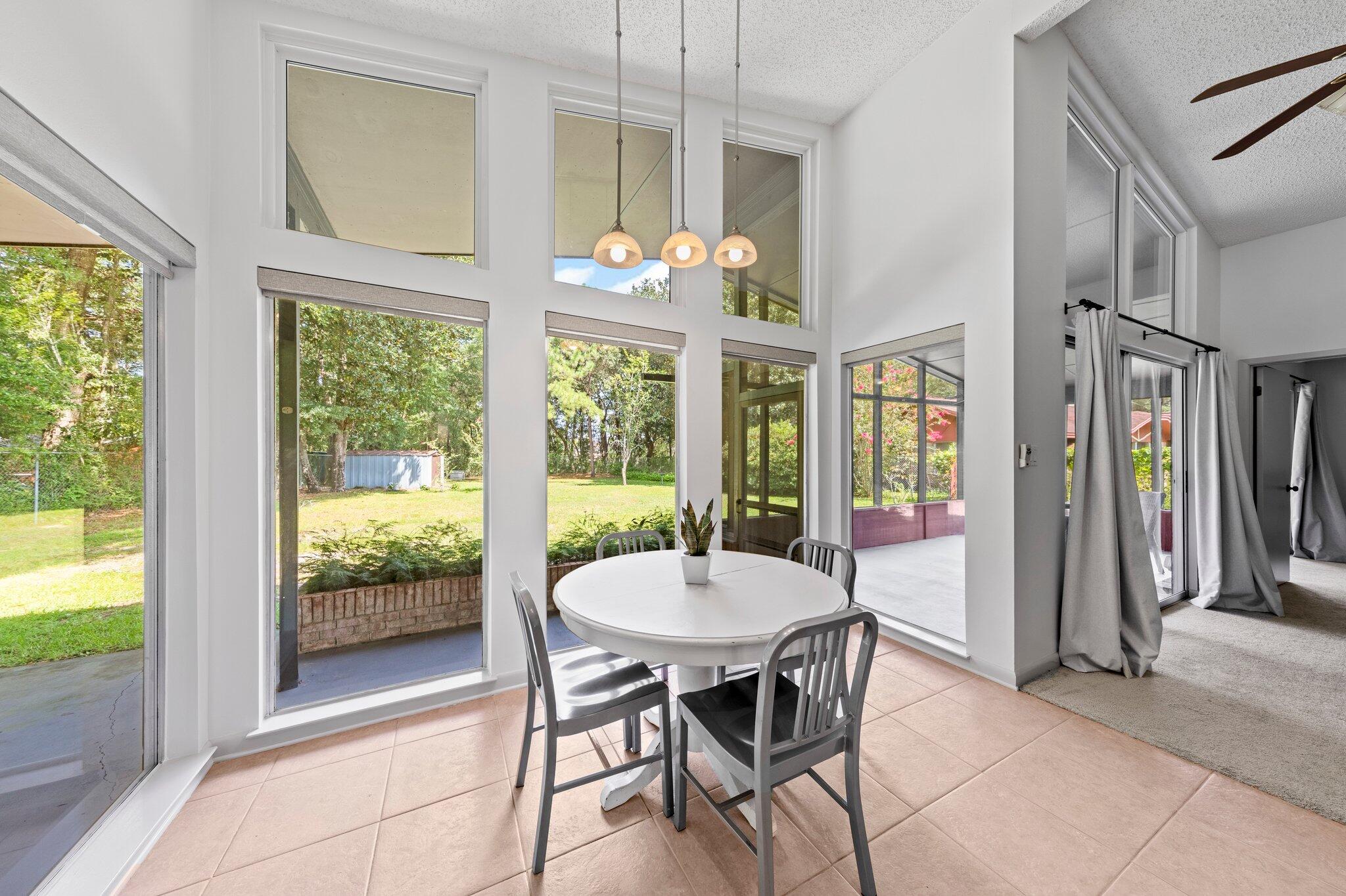 111 Mcewen Drive Niceville FL 32578