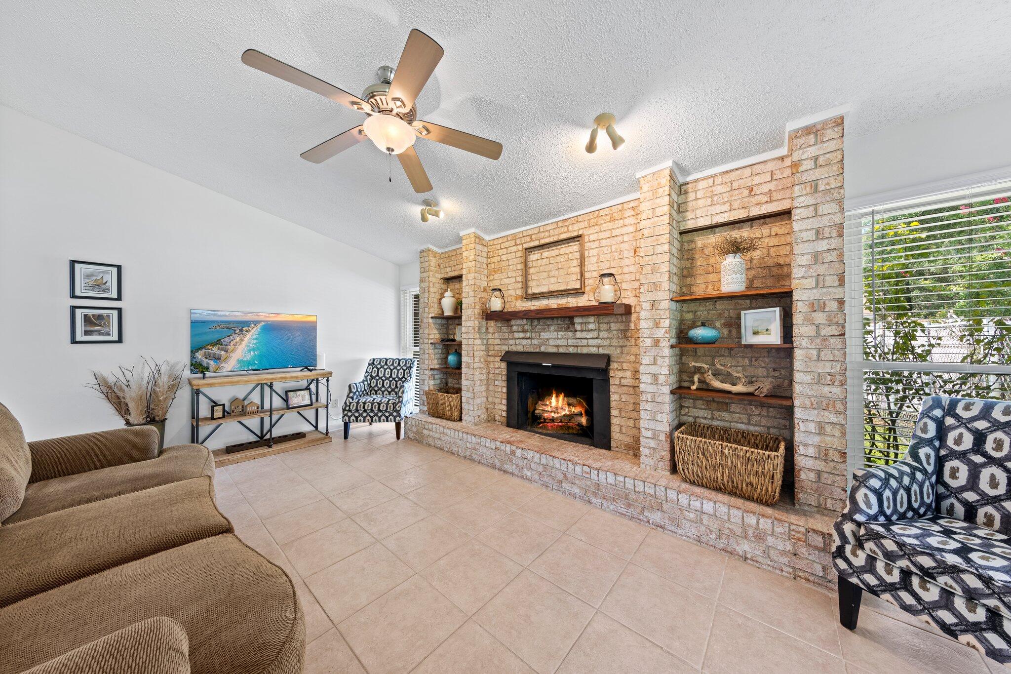111 Mcewen Drive Niceville FL 32578