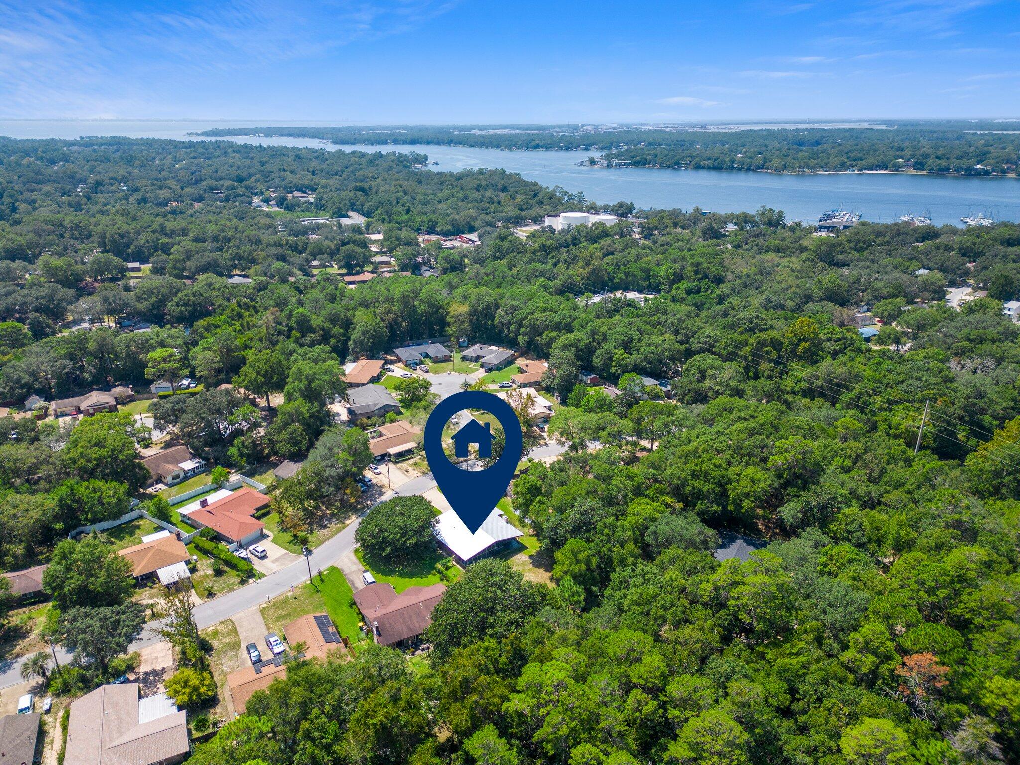 111 Mcewen Drive Niceville FL 32578