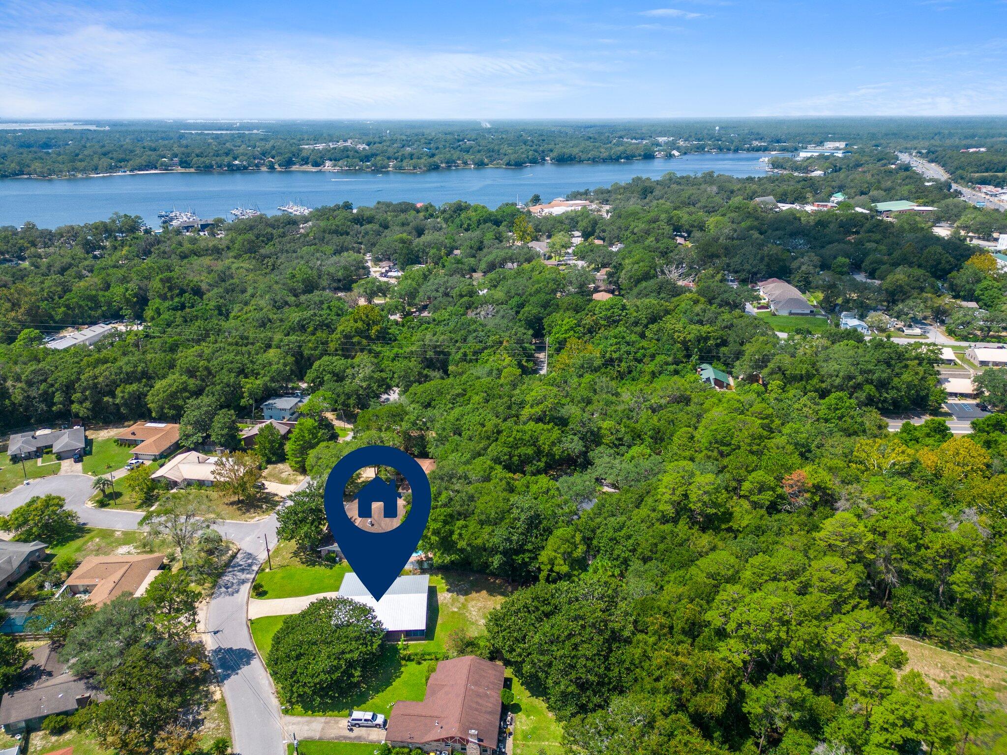111 Mcewen Drive Niceville FL 32578