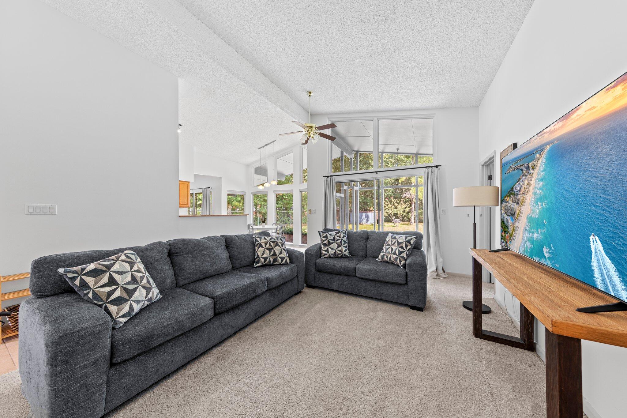 111 Mcewen Drive Niceville FL 32578