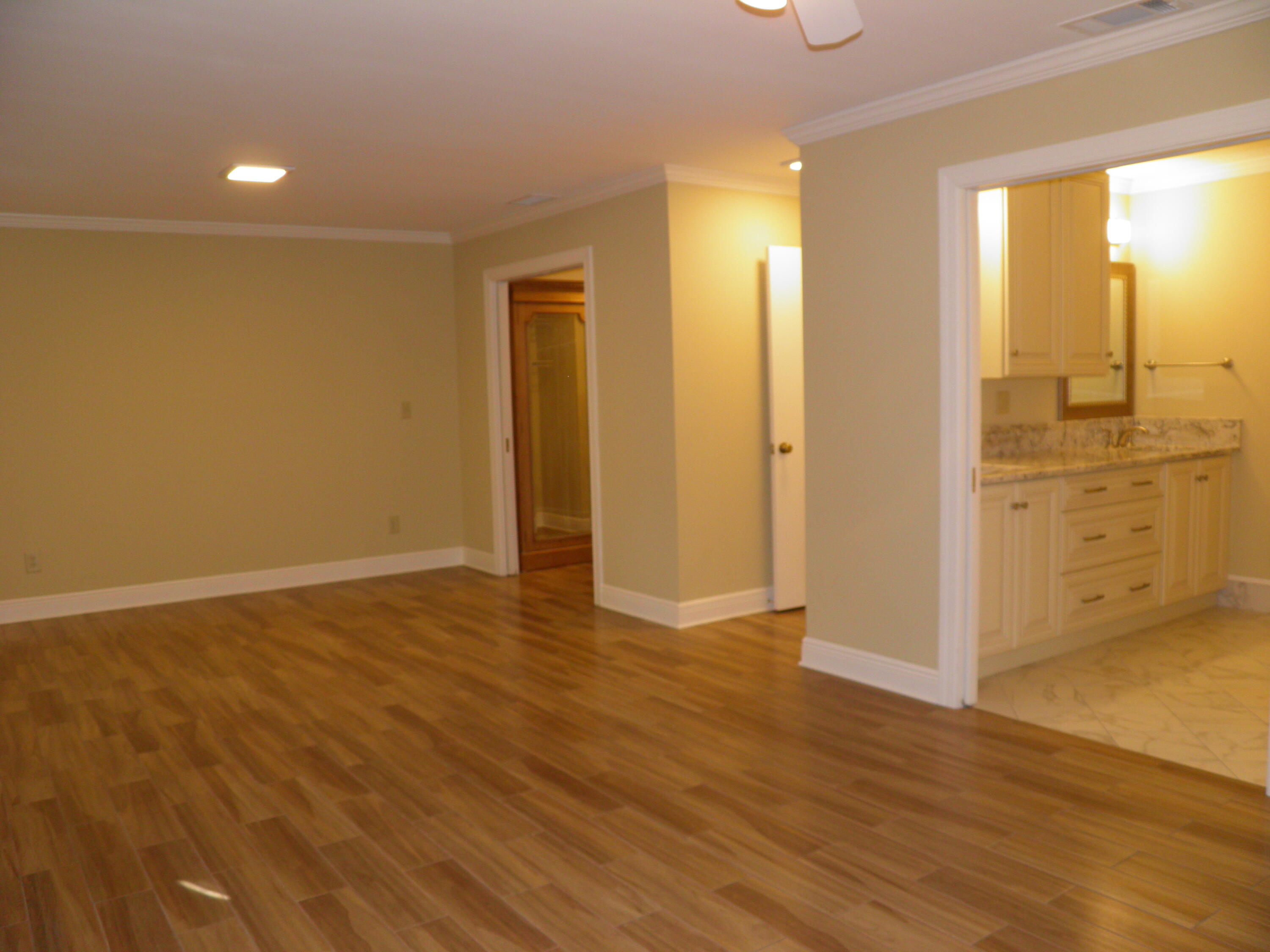 240 NE Yacht Club Drive Fort Walton Beach FL 32548