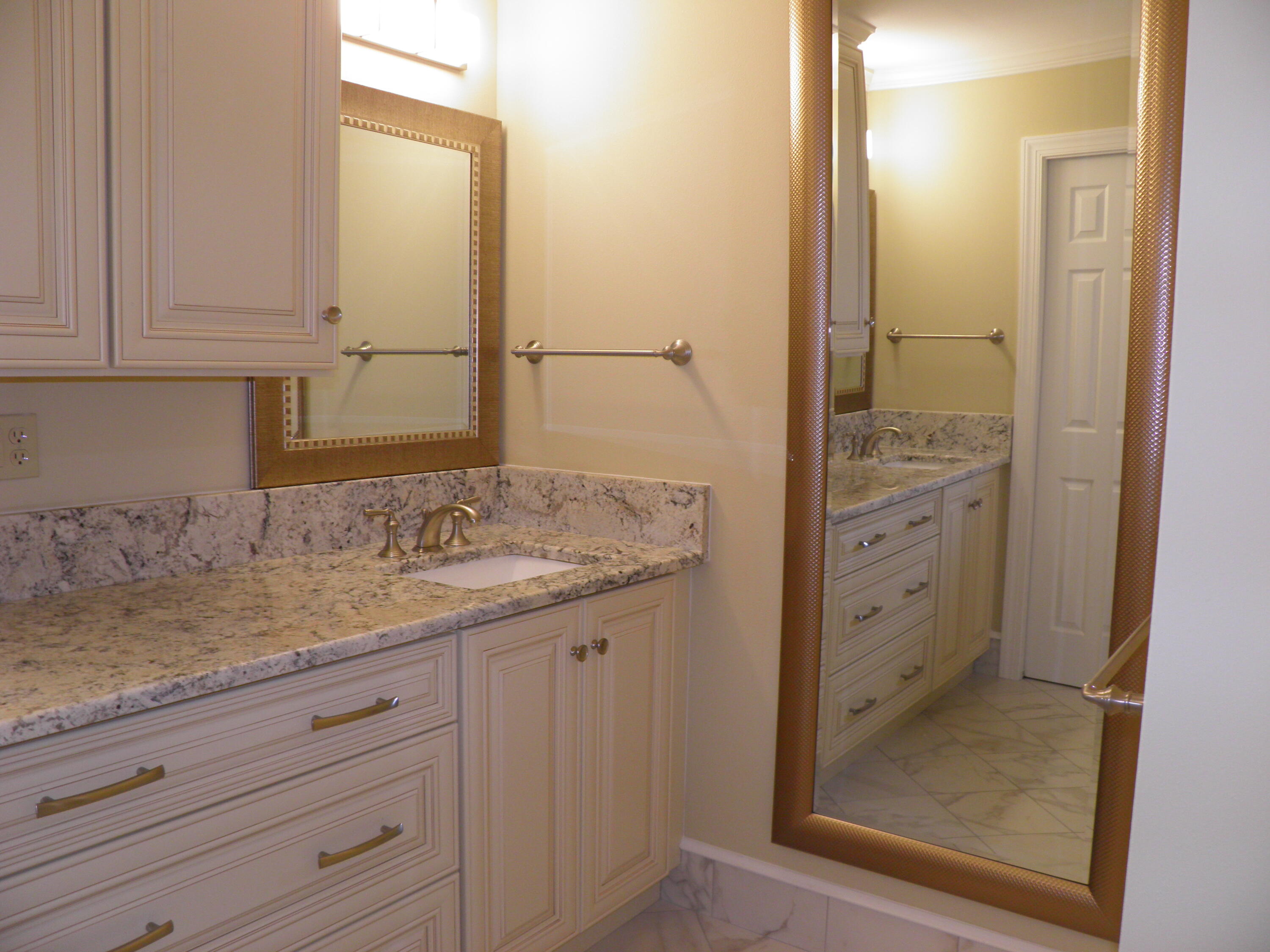 240 NE Yacht Club Drive Fort Walton Beach FL 32548