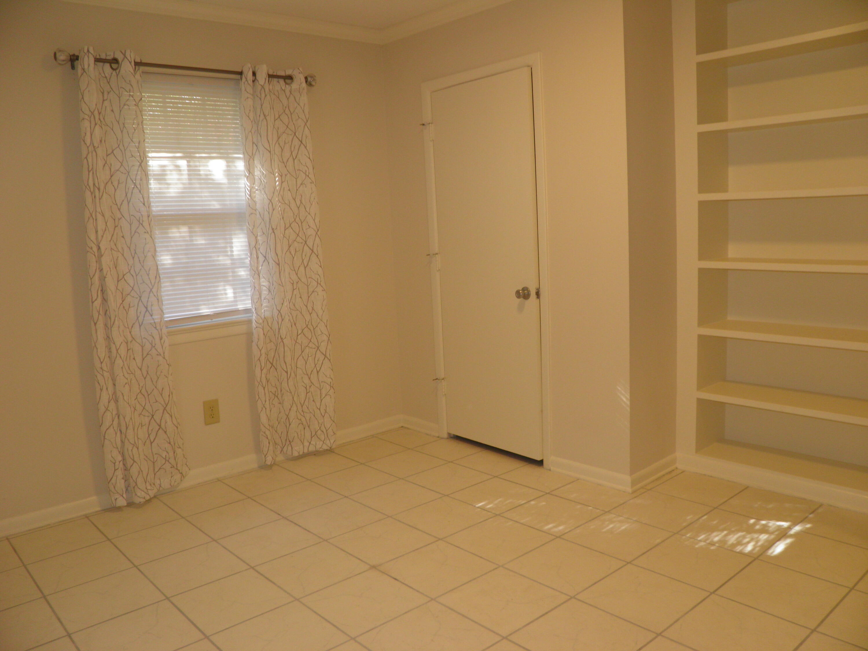 240 NE Yacht Club Drive Fort Walton Beach FL 32548
