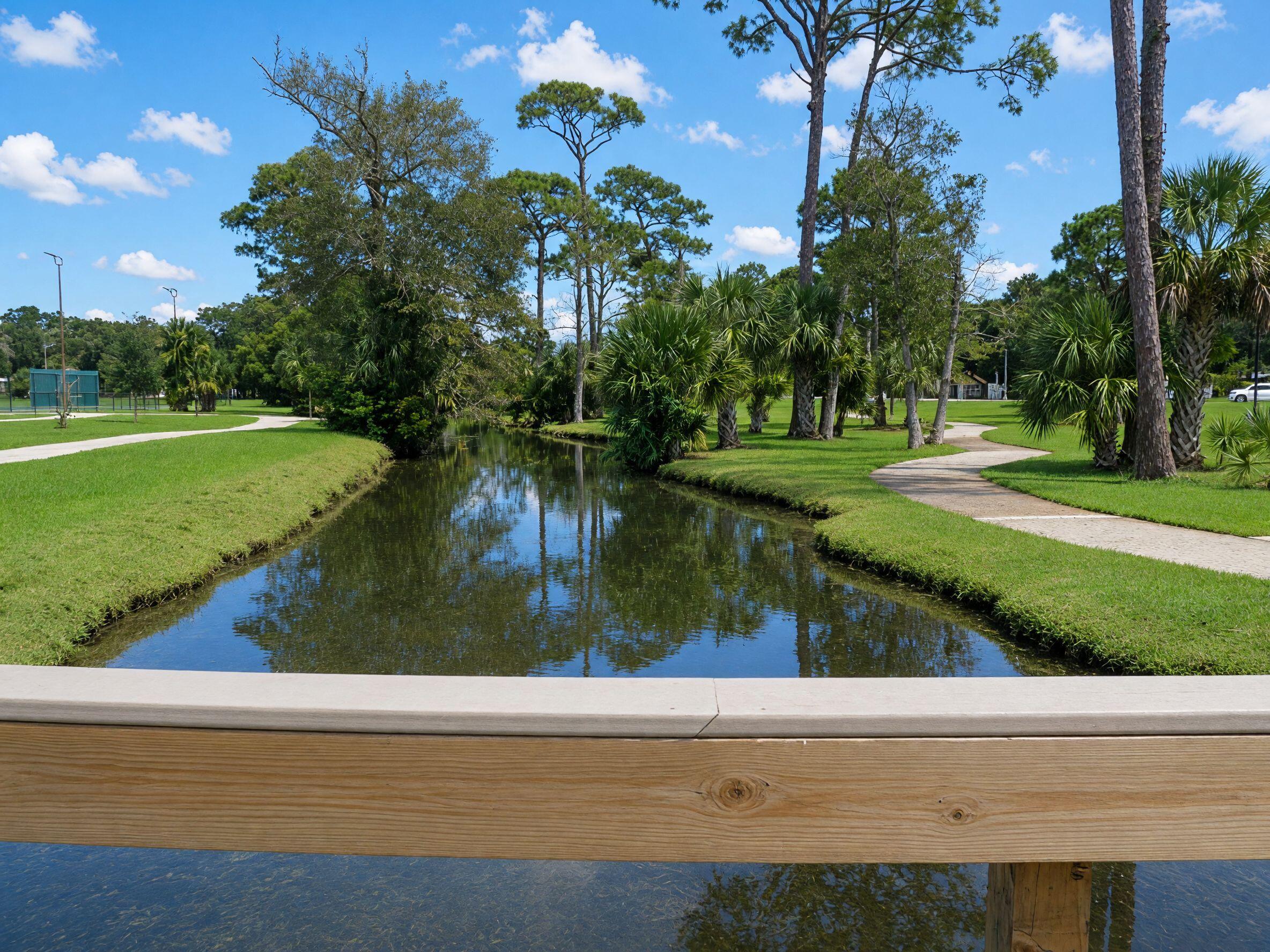 240 NE Yacht Club Drive Fort Walton Beach FL 32548