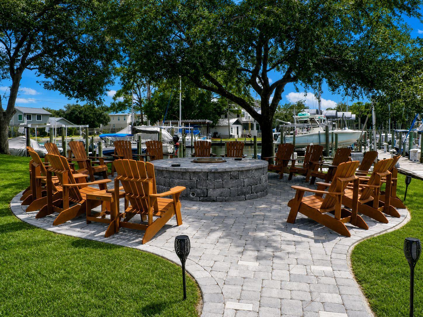 240 NE Yacht Club Drive Fort Walton Beach FL 32548