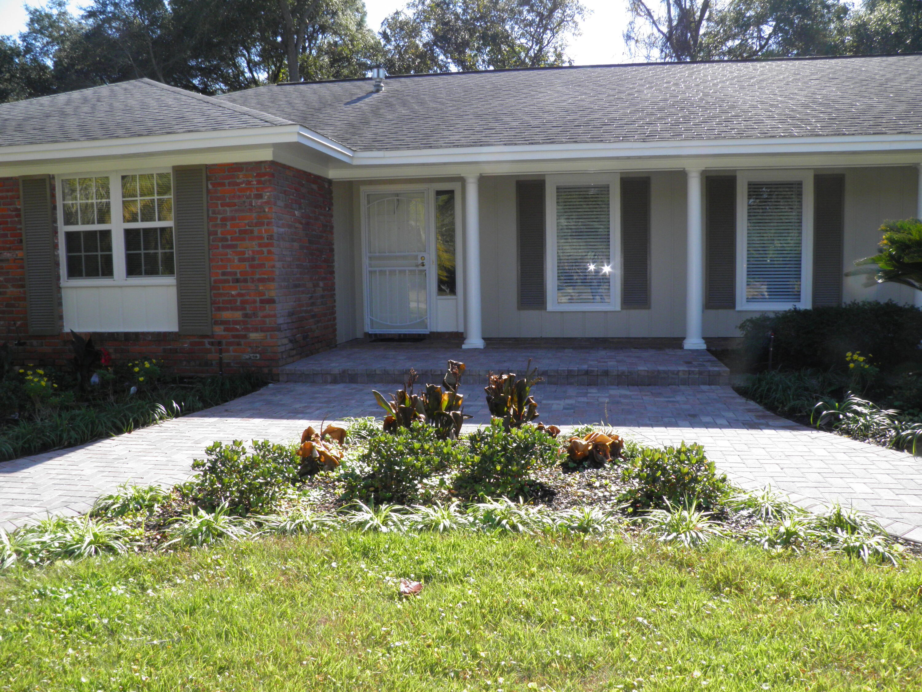 240 NE Yacht Club Drive Fort Walton Beach FL 32548