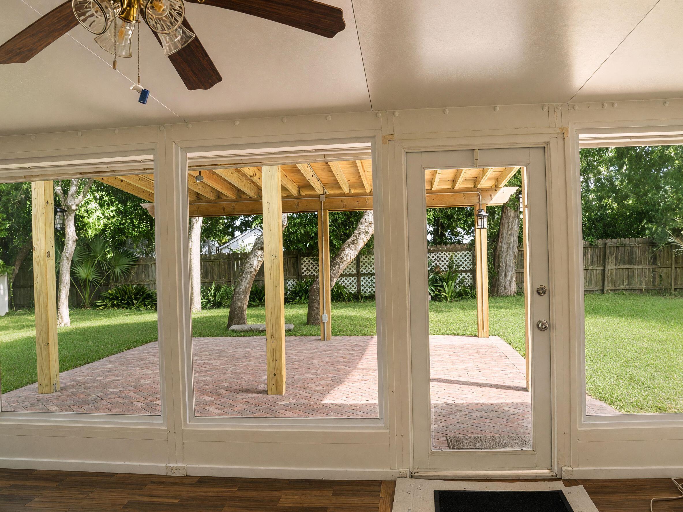 240 NE Yacht Club Drive Fort Walton Beach FL 32548