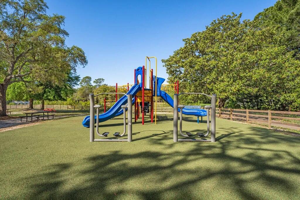1940 Bluewater Boulevard Niceville FL 32578