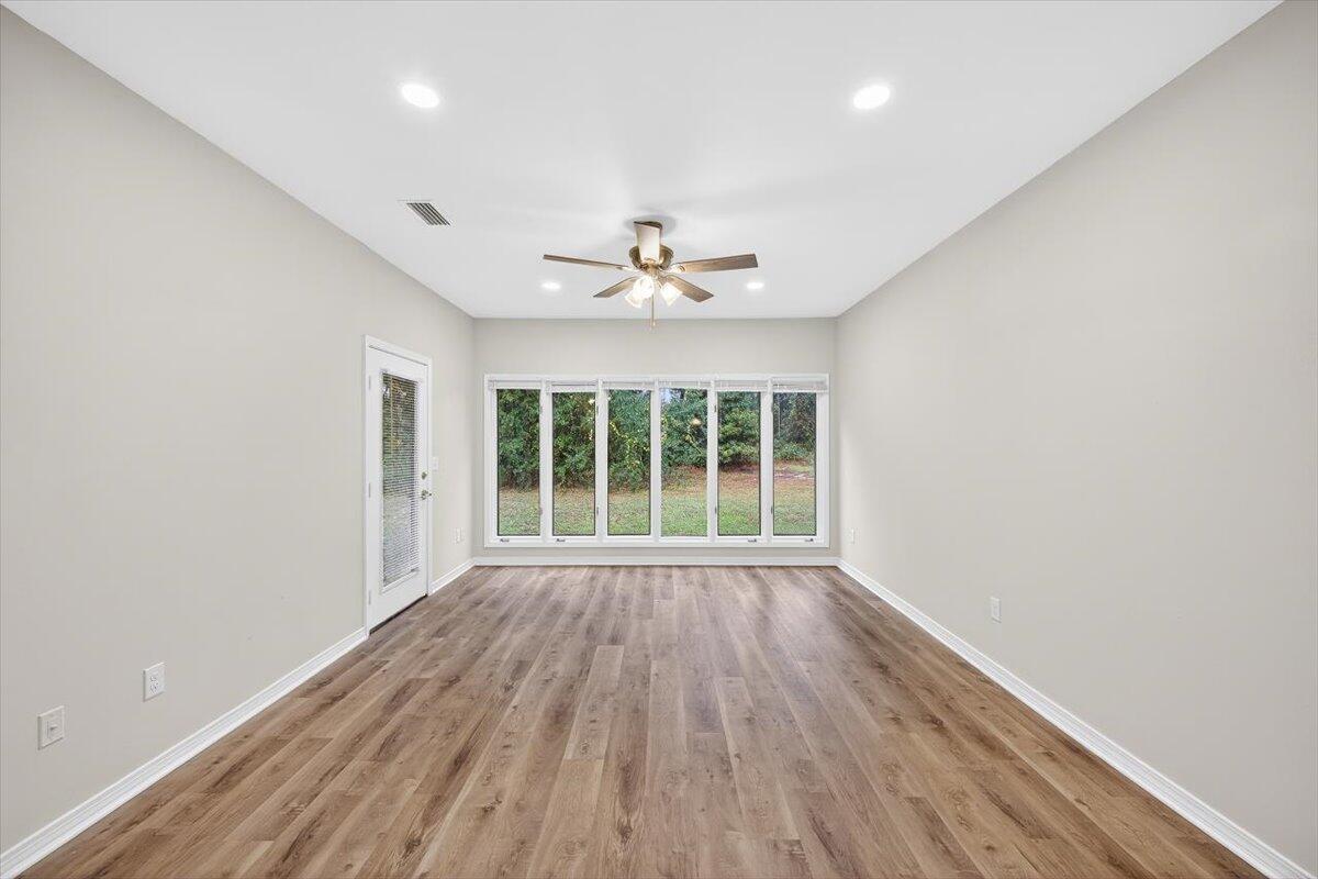 1940 Bluewater Boulevard Niceville FL 32578