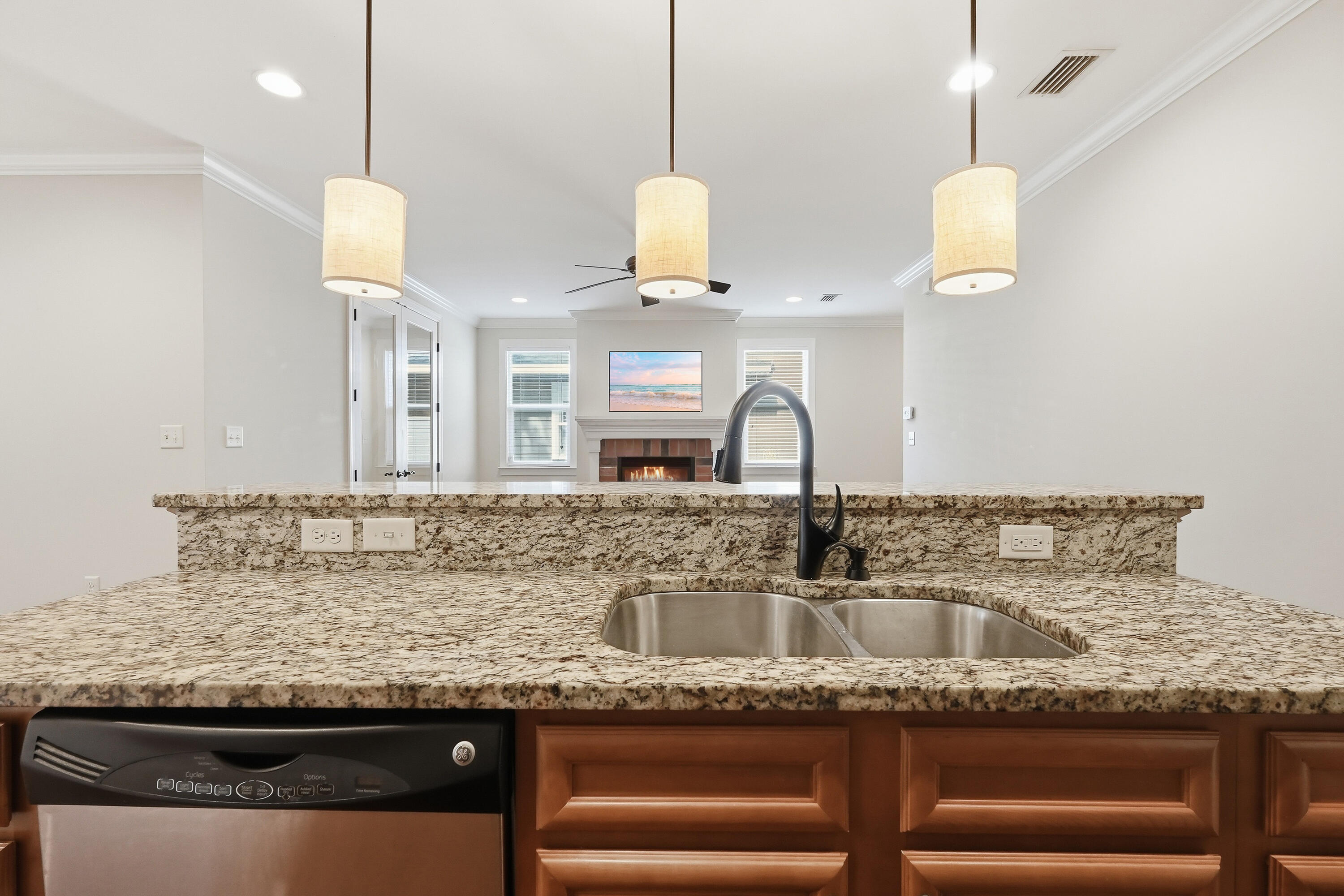 4256 Skipjack Cove Niceville FL 32578
