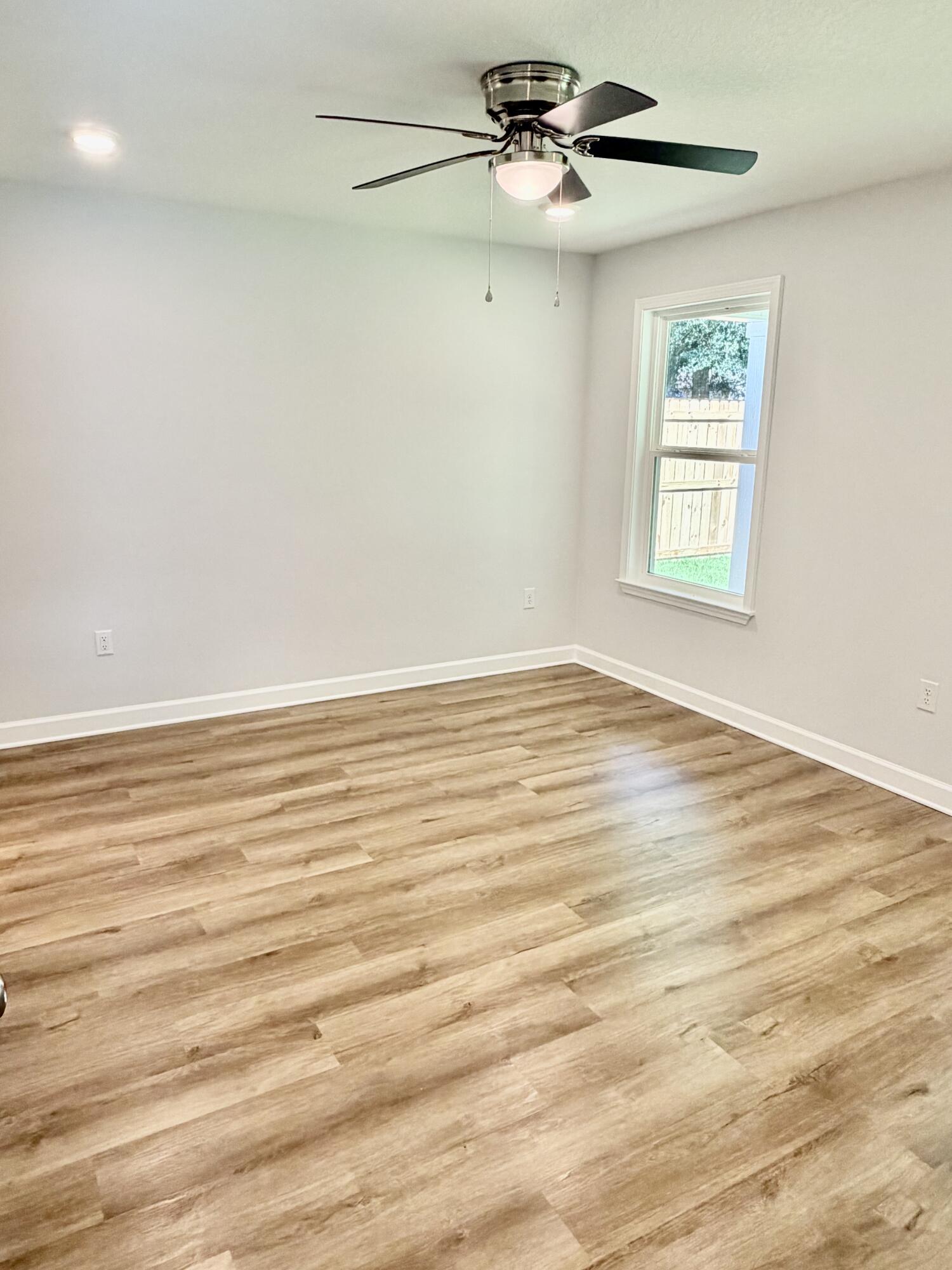 2913 Shoffner Avenue Crestview FL 32539