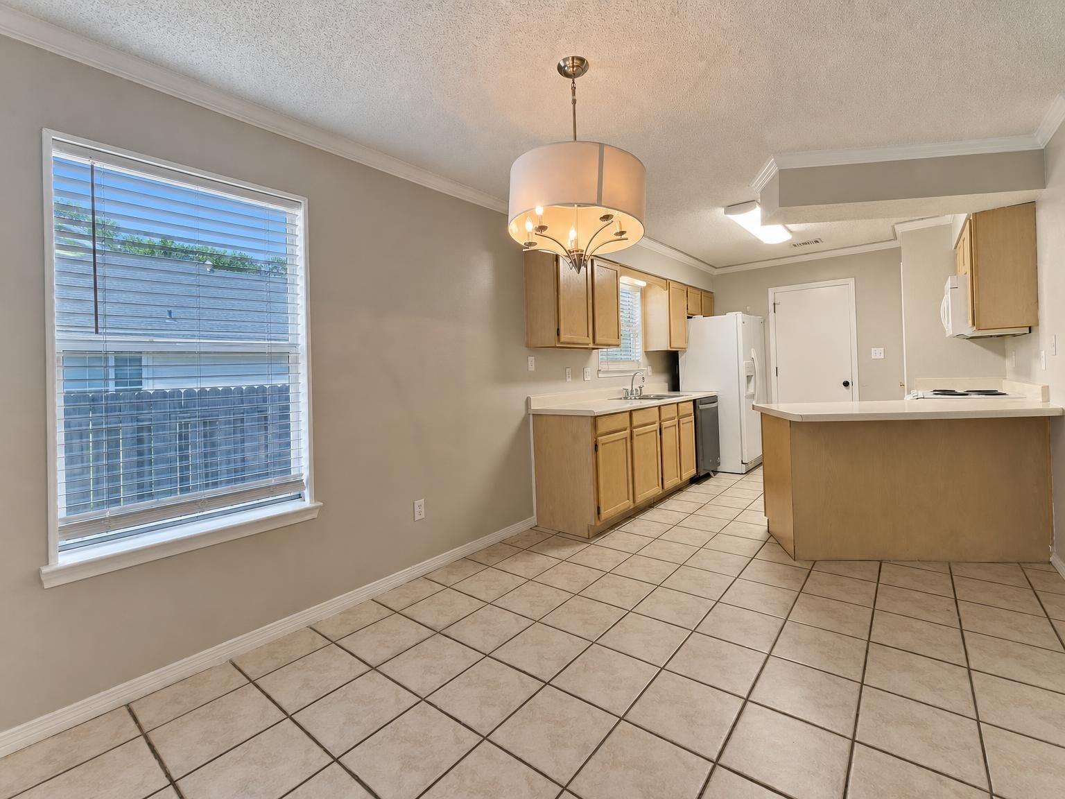 1108 Post Oak Path Fort Walton Beach FL 32547