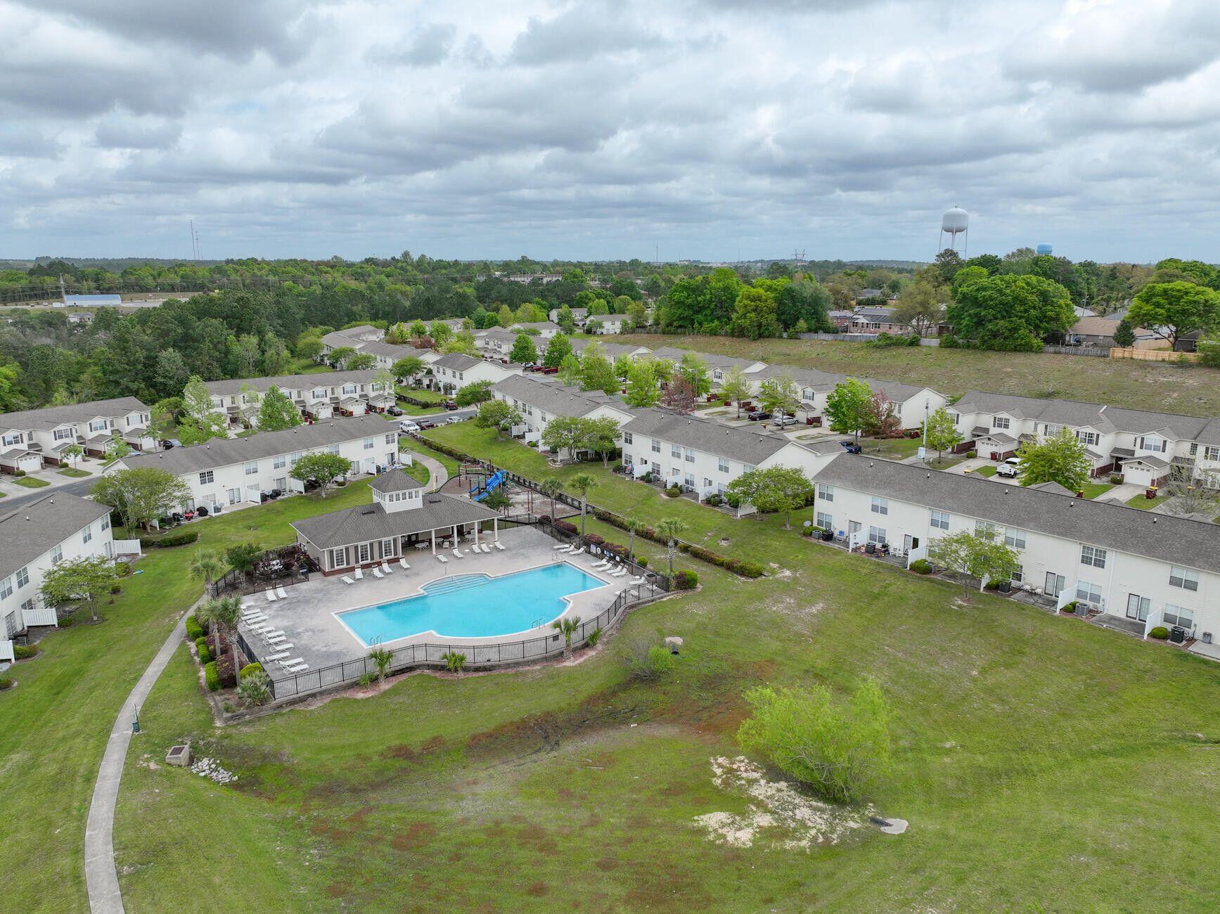 562 Wingspan Way Crestview FL 32536