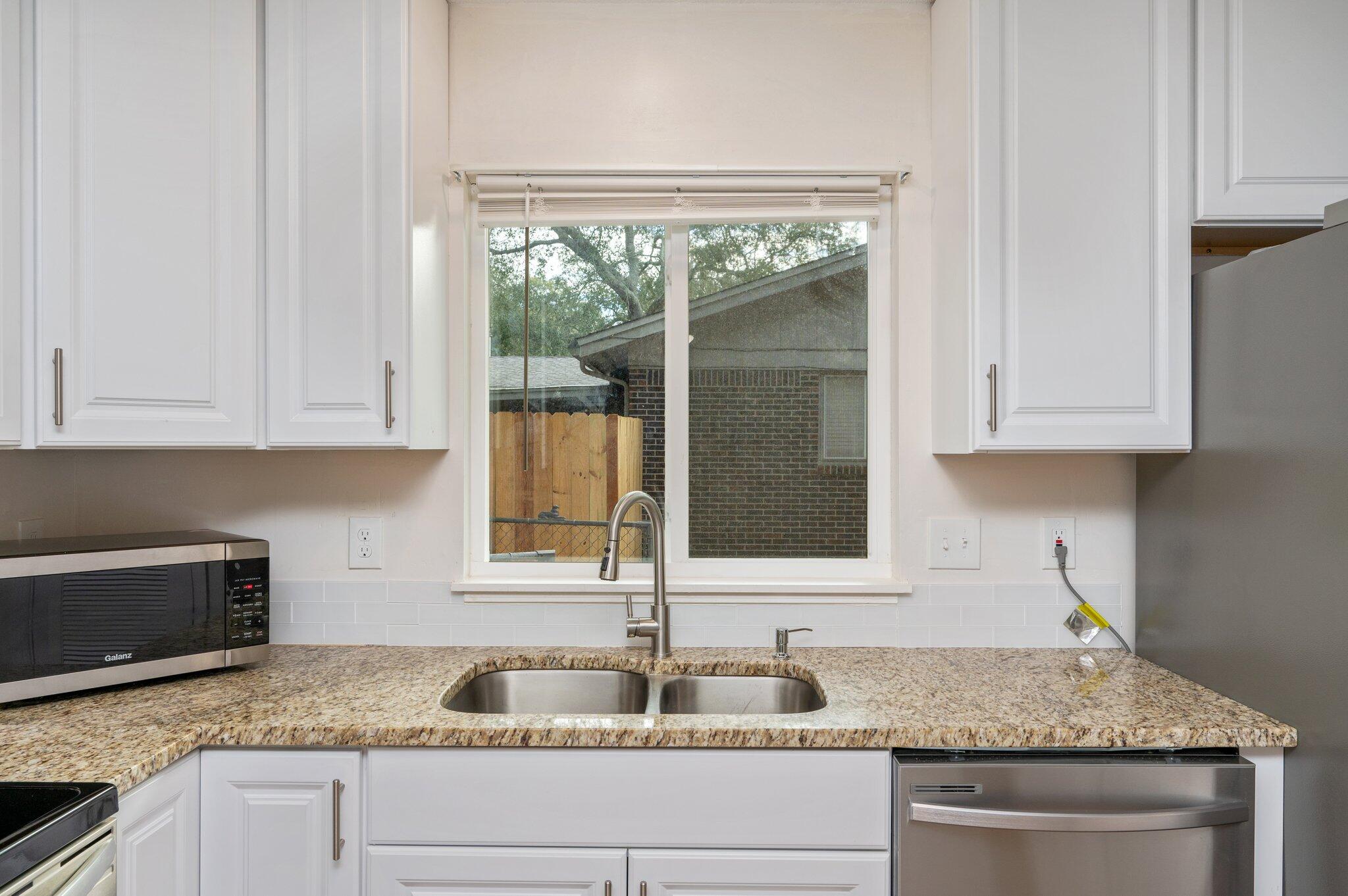 211 20th Street Niceville FL 32578