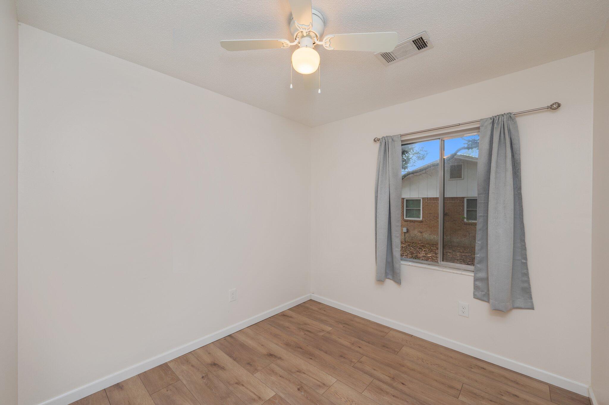 211 20th Street Niceville FL 32578