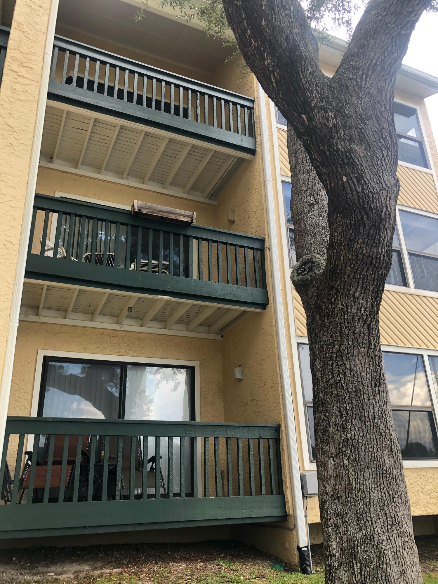 300 Yacht Club Drive Niceville FL 32578
