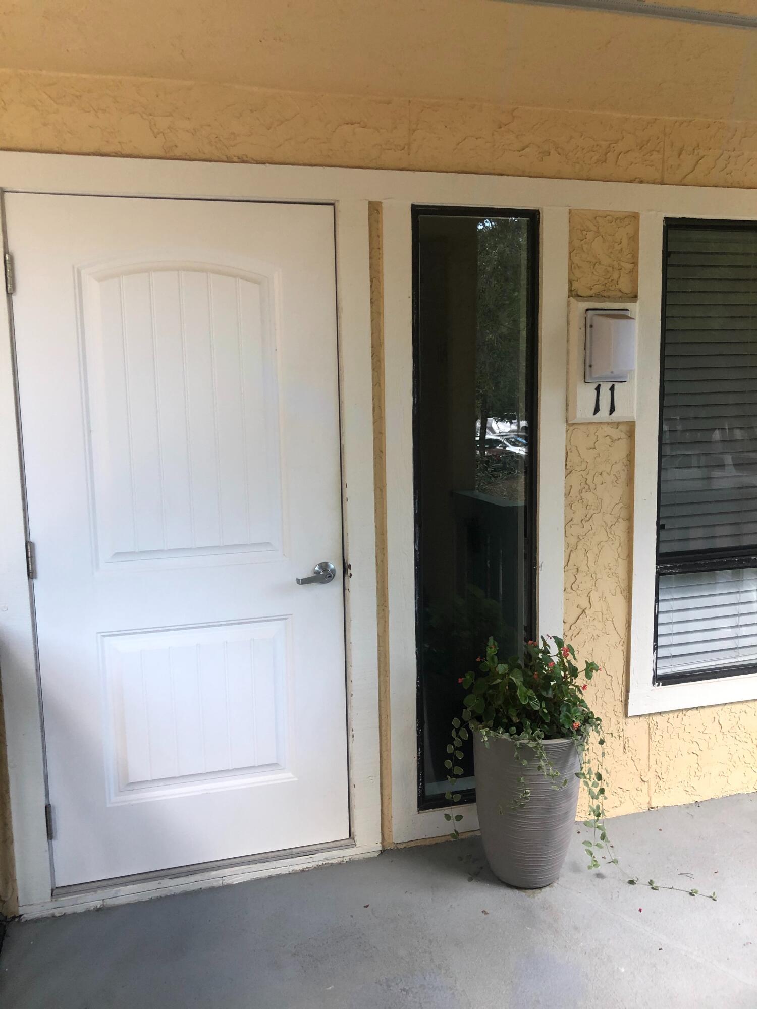 300 Yacht Club Drive Niceville FL 32578