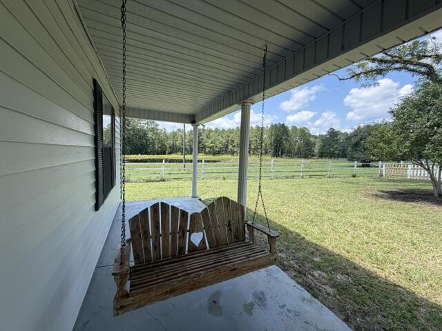1567 Perry Smith Road Baker FL 32531