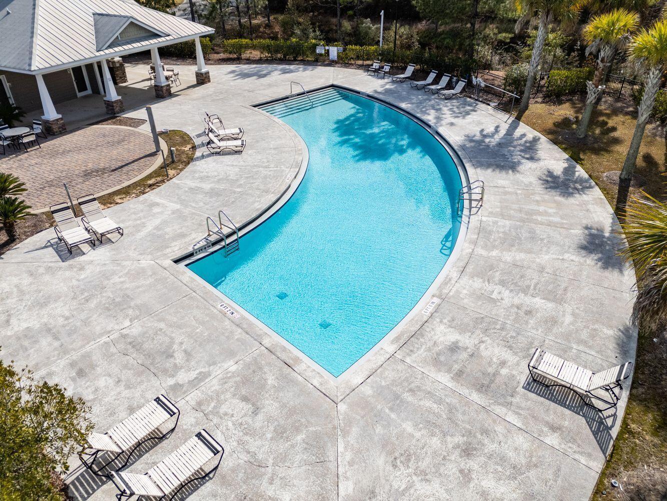 90 Date Palm Lane Freeport FL 32439