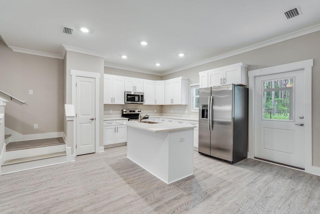 90 Date Palm Lane Freeport FL 32439