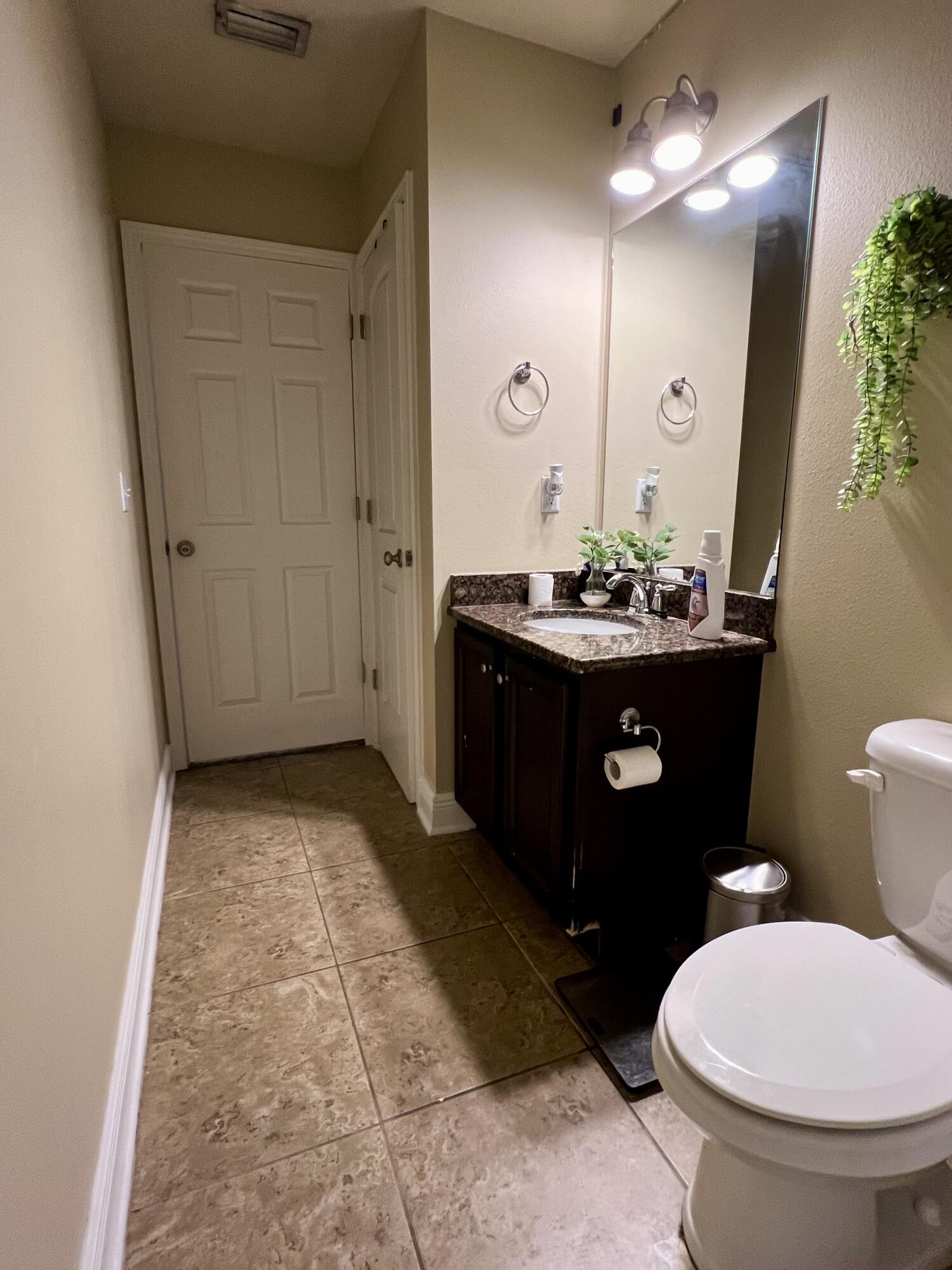 68 Hemingway Lane Freeport FL 32439