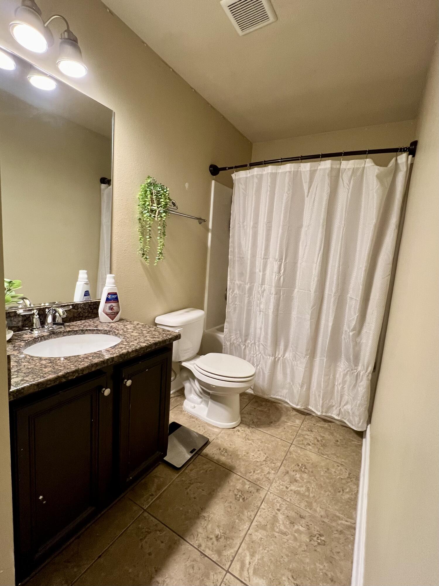 68 Hemingway Lane Freeport FL 32439