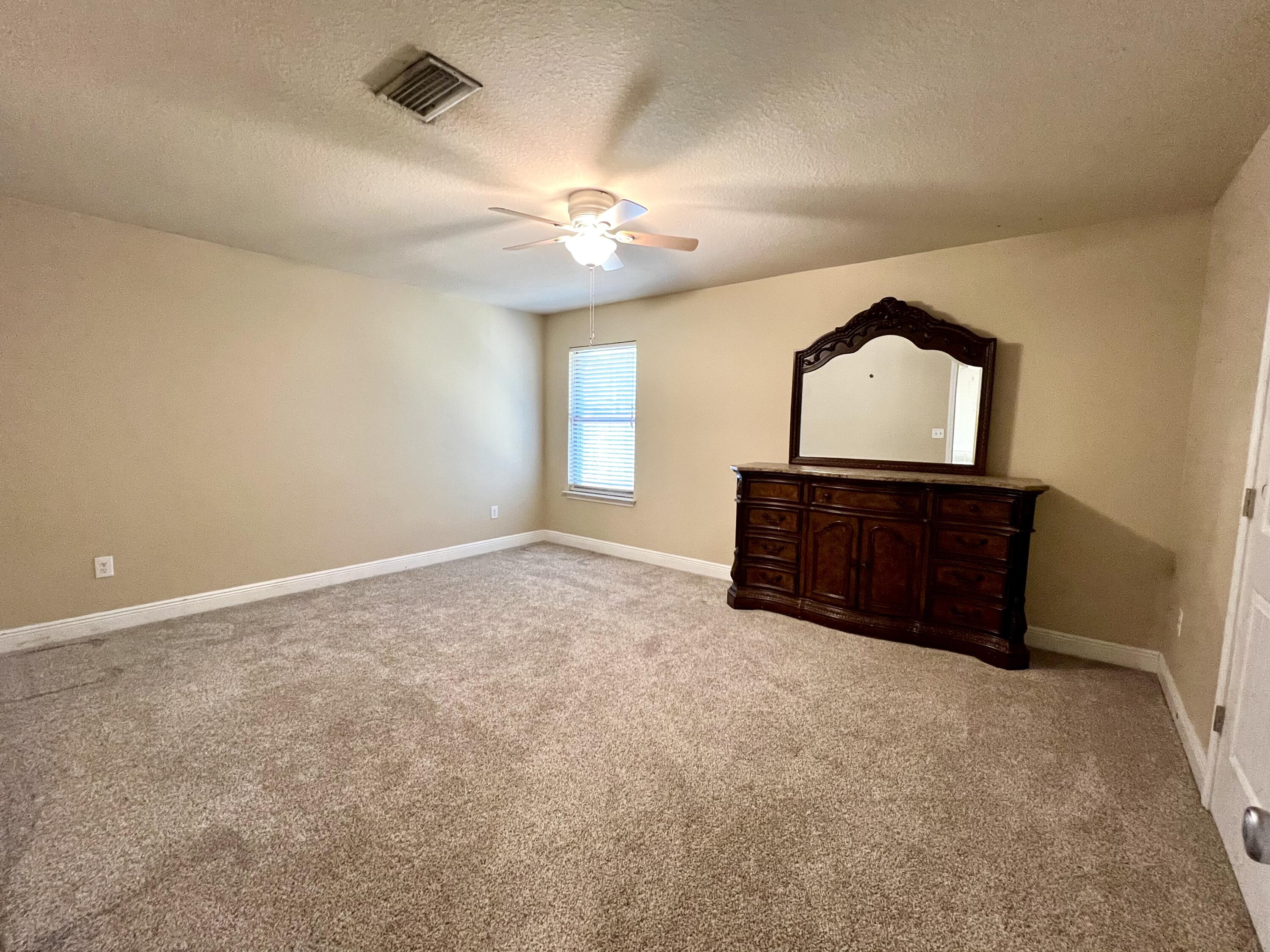 68 Hemingway Lane Freeport FL 32439