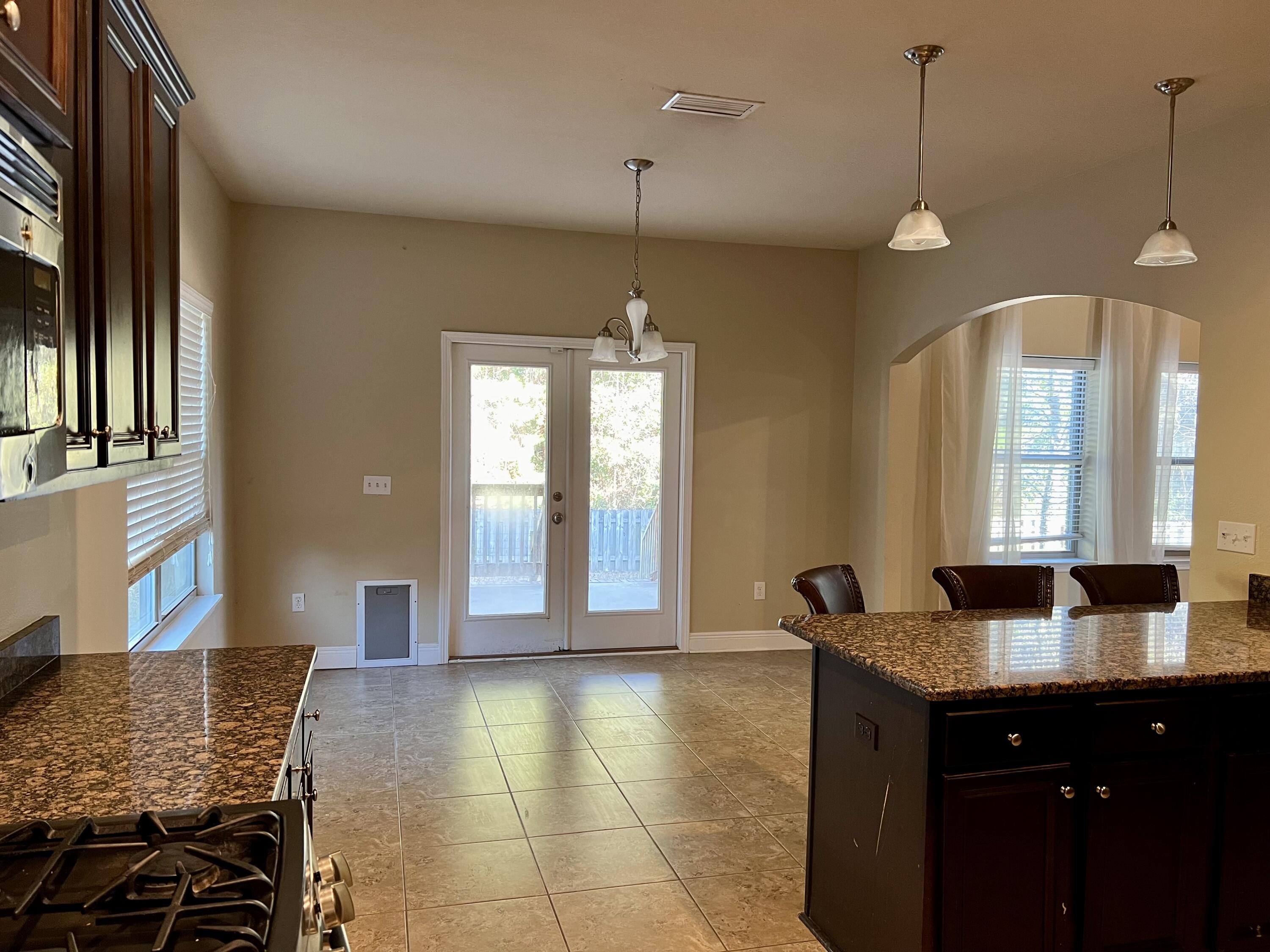 68 Hemingway Lane Freeport FL 32439