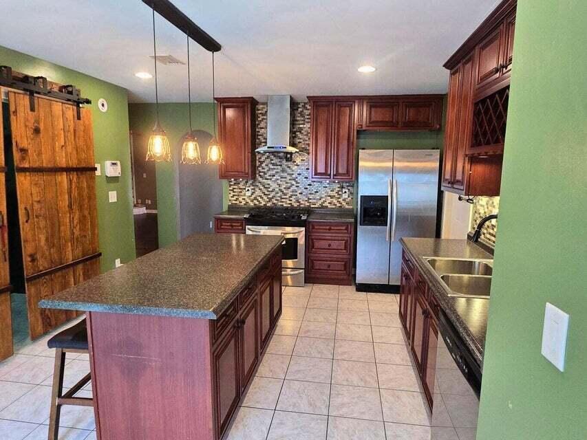 401 Evans Road Niceville FL 32578