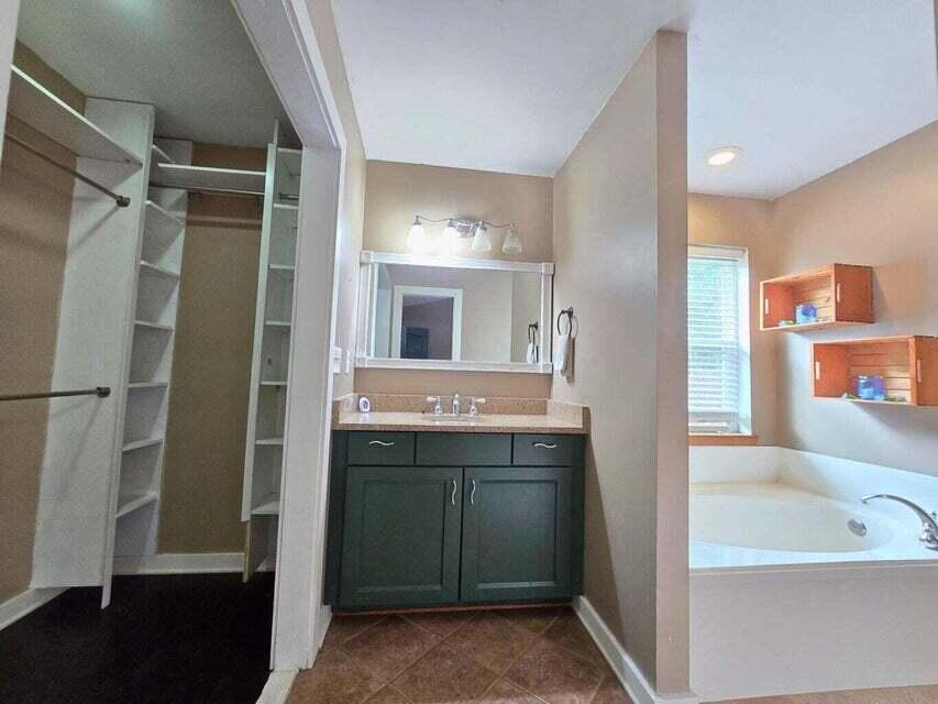 401 Evans Road Niceville FL 32578