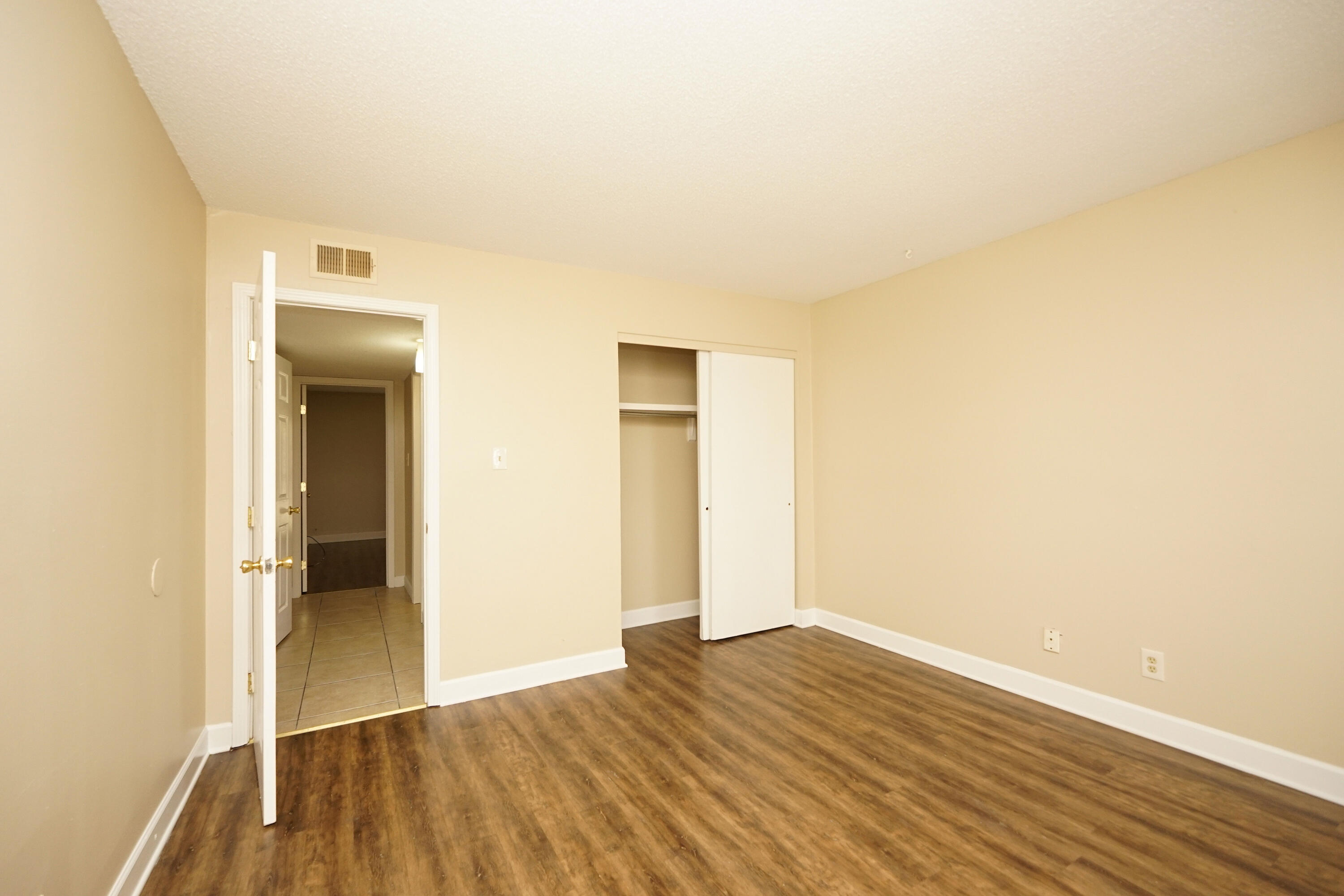 210 Pelham Road Fort Walton Beach FL 32547