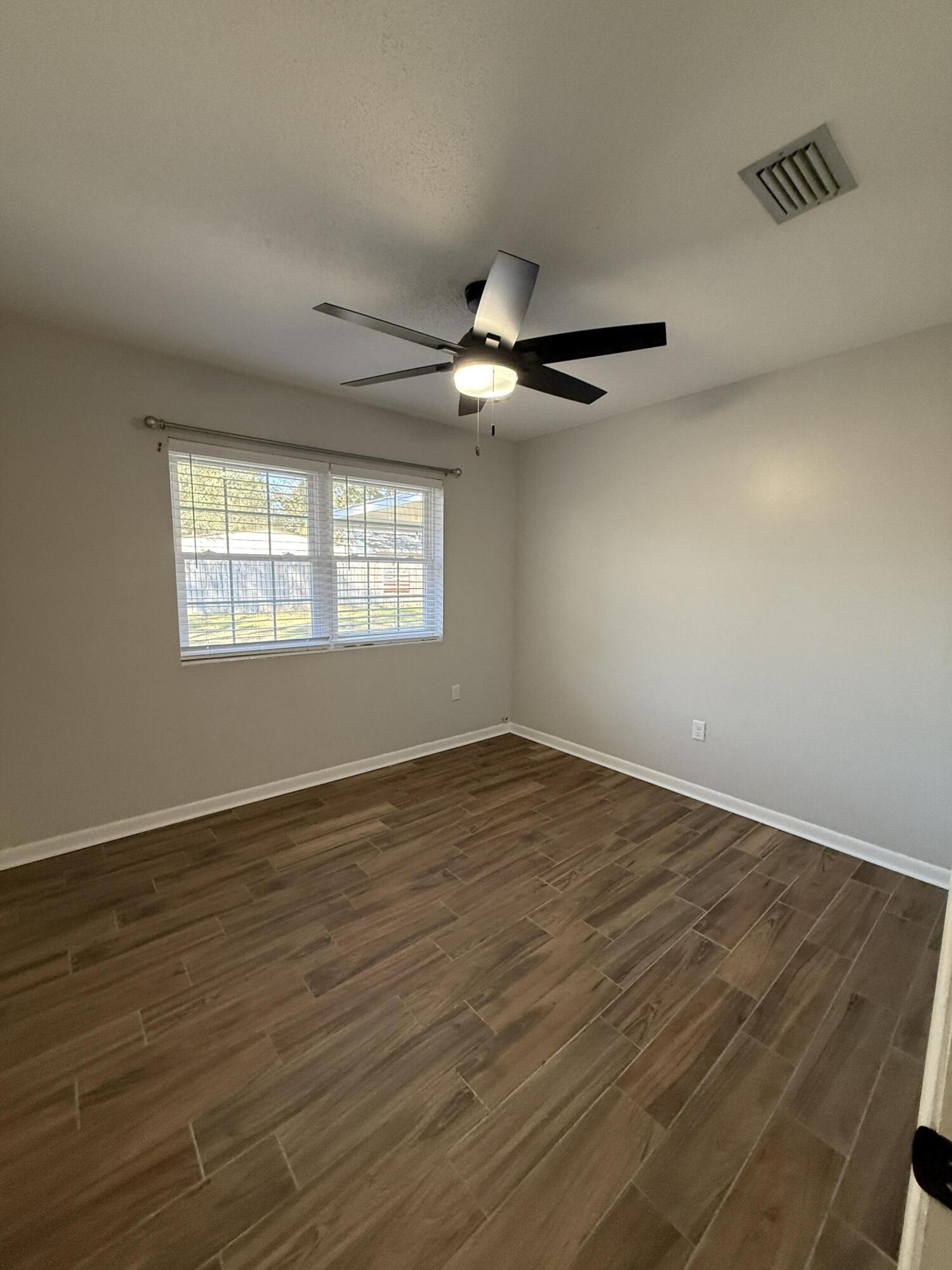 35 James Drive Shalimar FL 32579