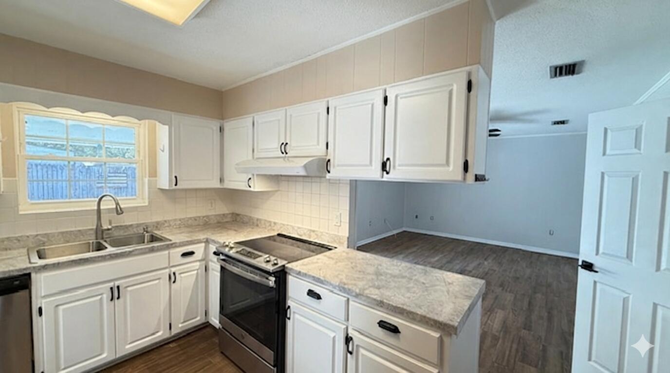 35 James Drive Shalimar FL 32579