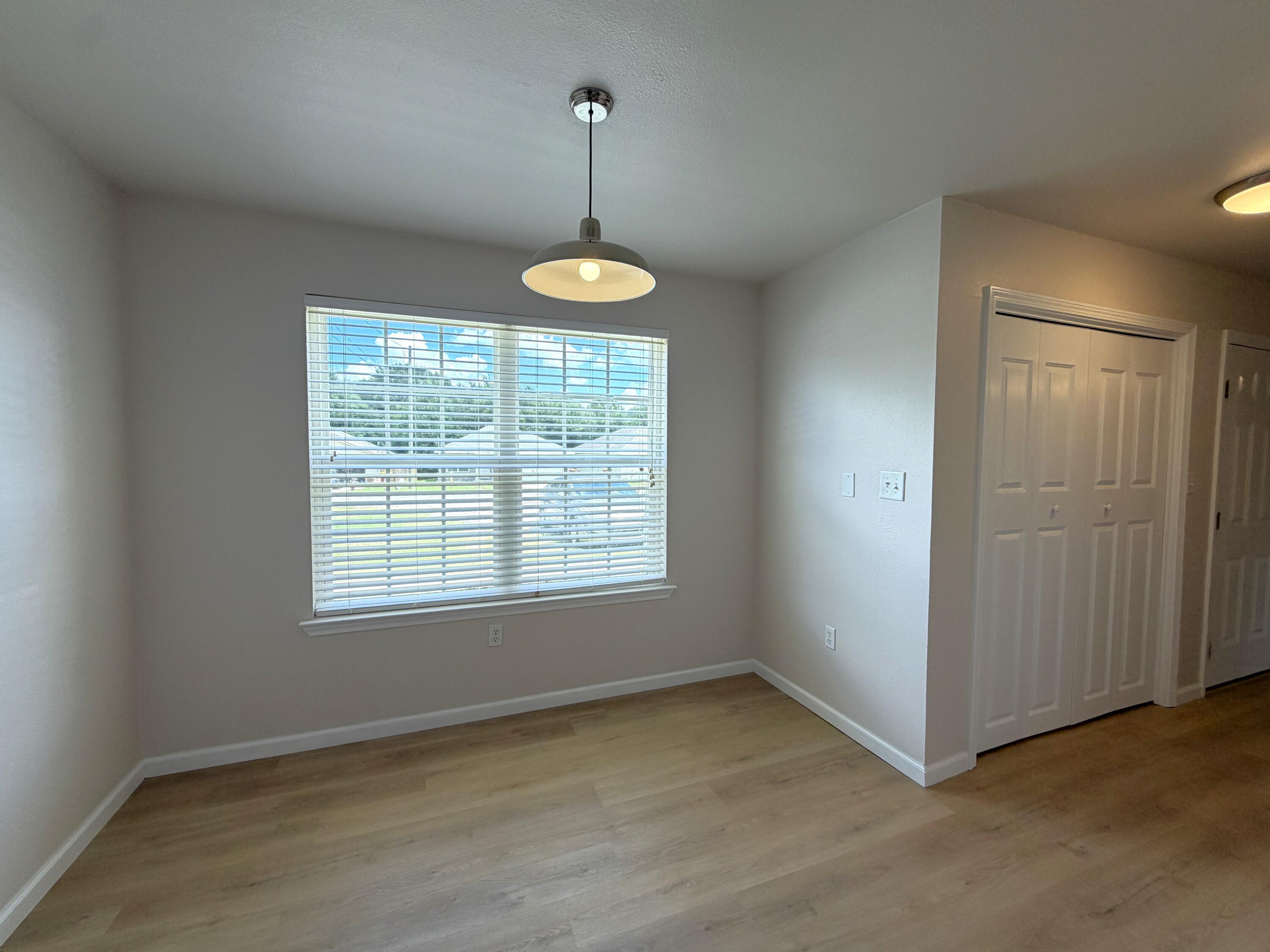 941 Valley Road Crestview FL 32539