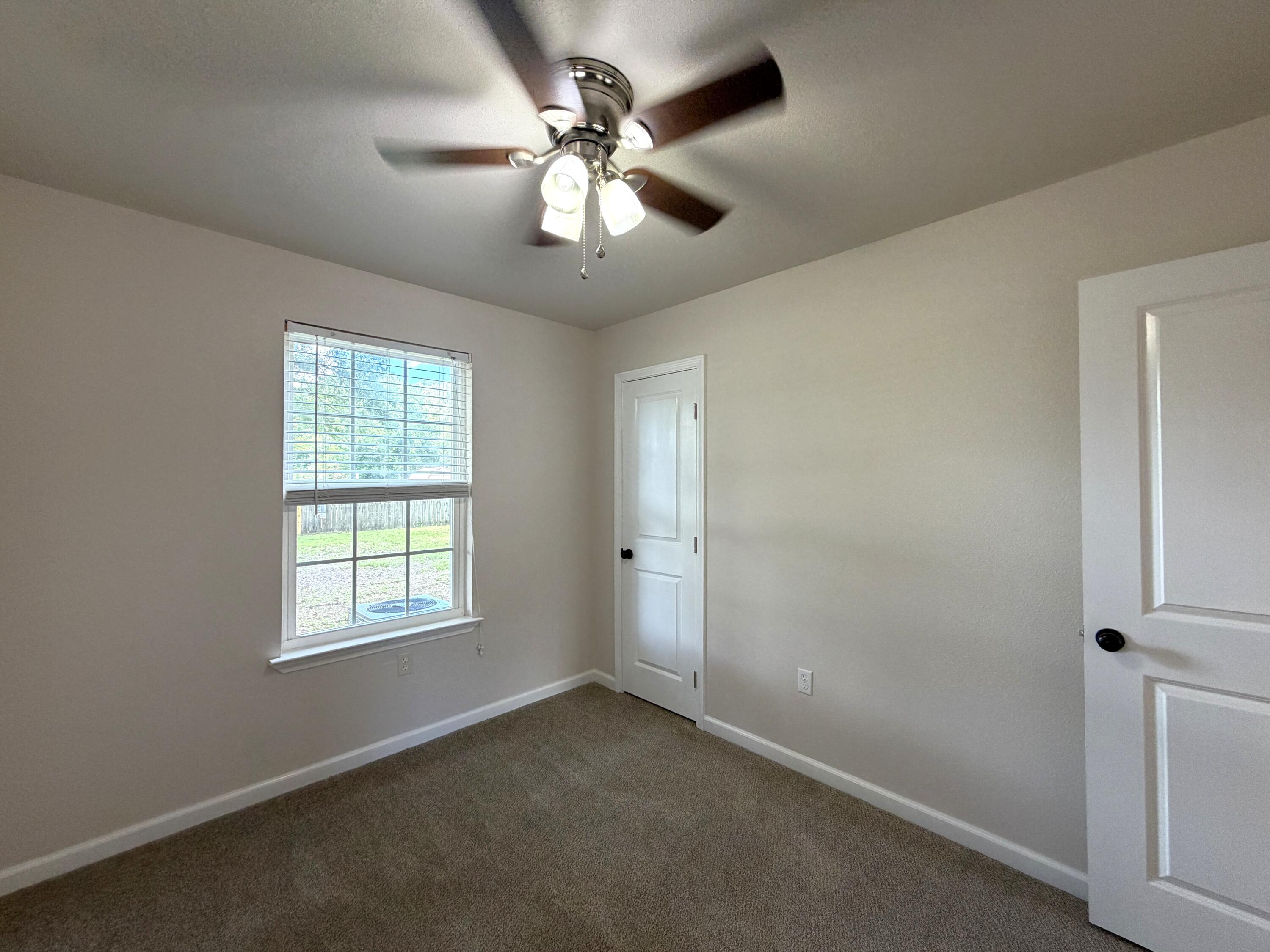 941 Valley Road Crestview FL 32539