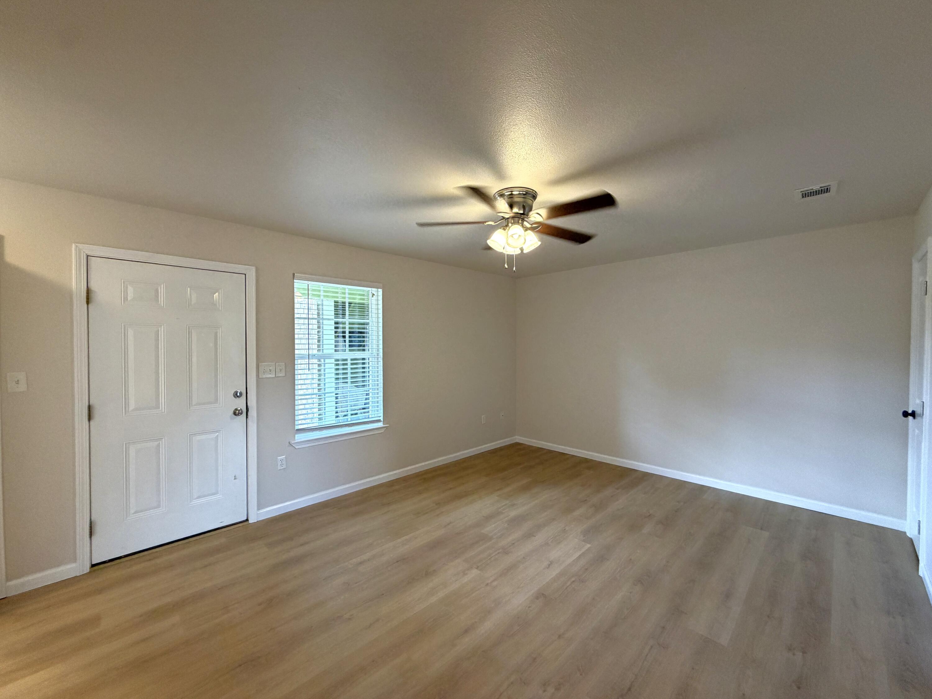941 Valley Road Crestview FL 32539