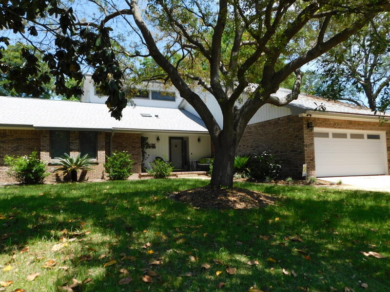 939 Ridgewood Way Niceville FL 32578