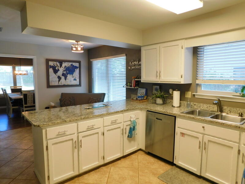 939 Ridgewood Way Niceville FL 32578