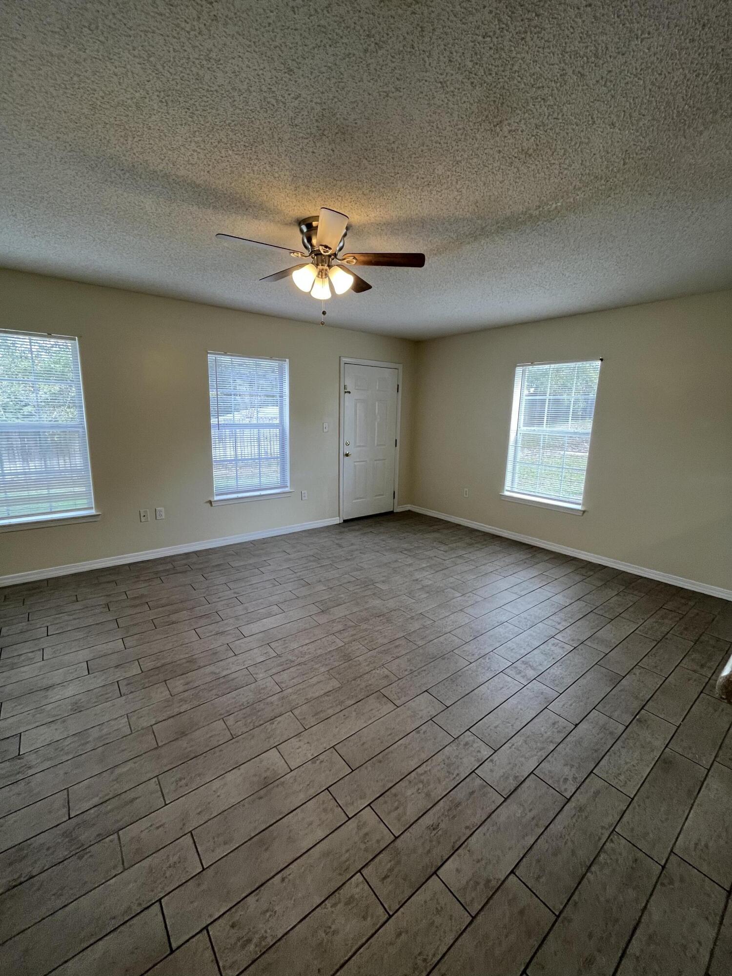 204 Johnson Court Crestview FL 32536