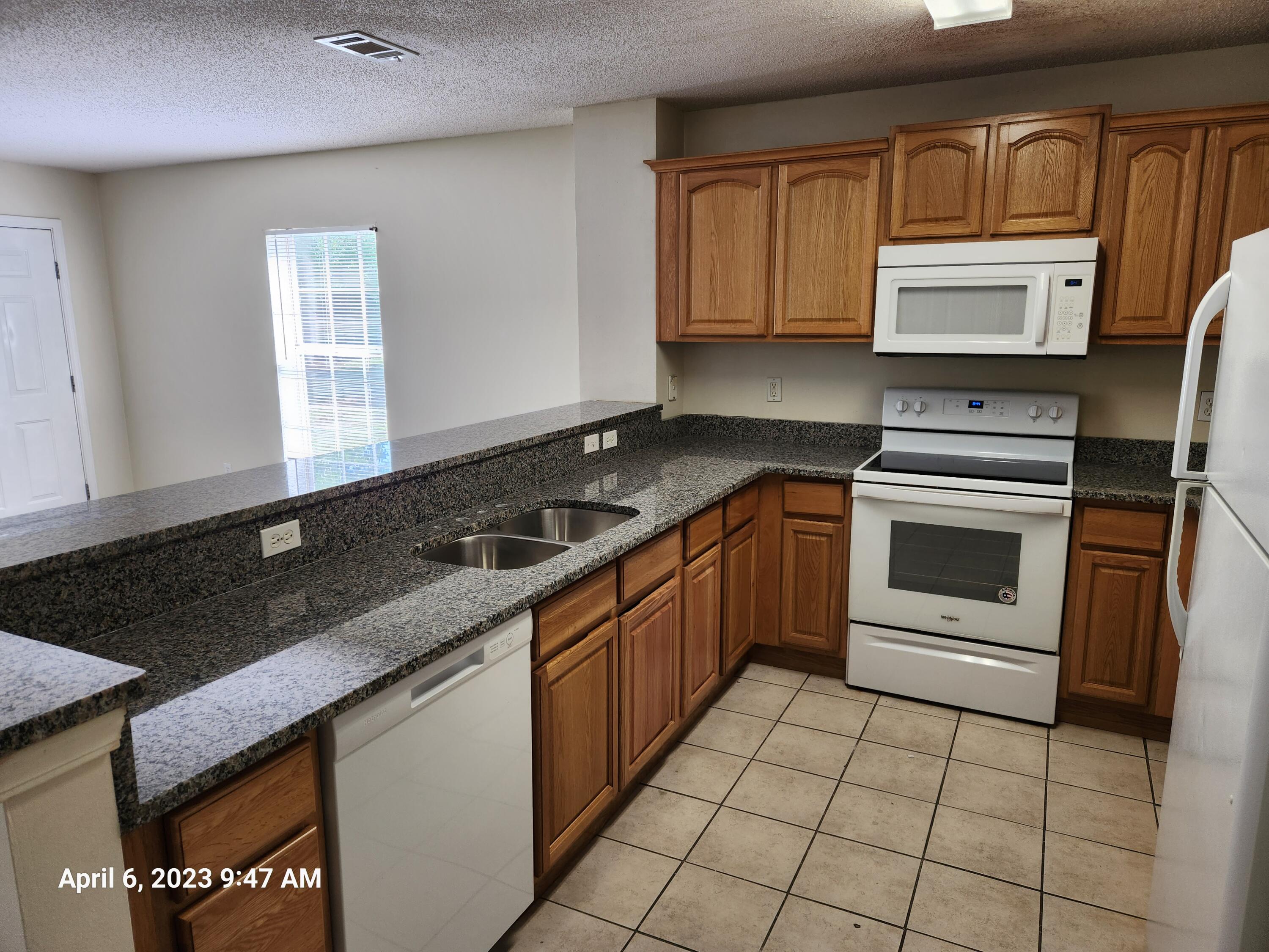 204 Johnson Court Crestview FL 32536