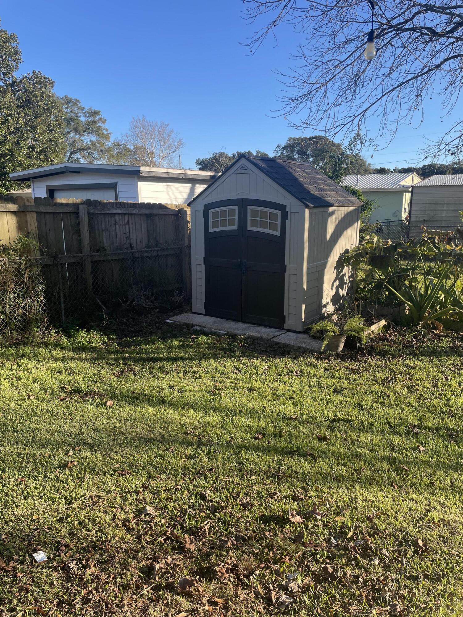 734 Mayflower Avenue Fort Walton Beach FL 32547