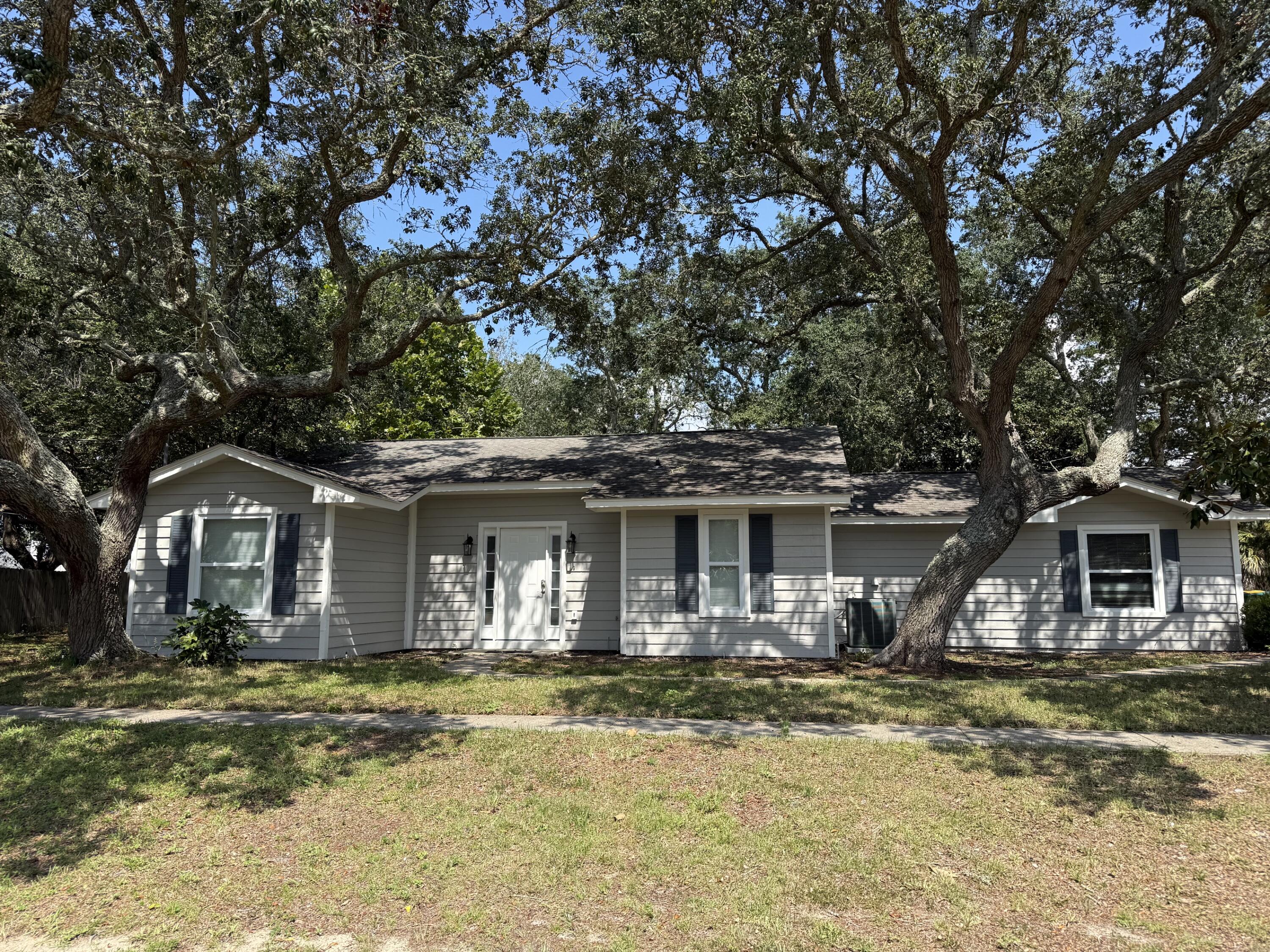 703 N Lakeside Drive Destin FL 32541