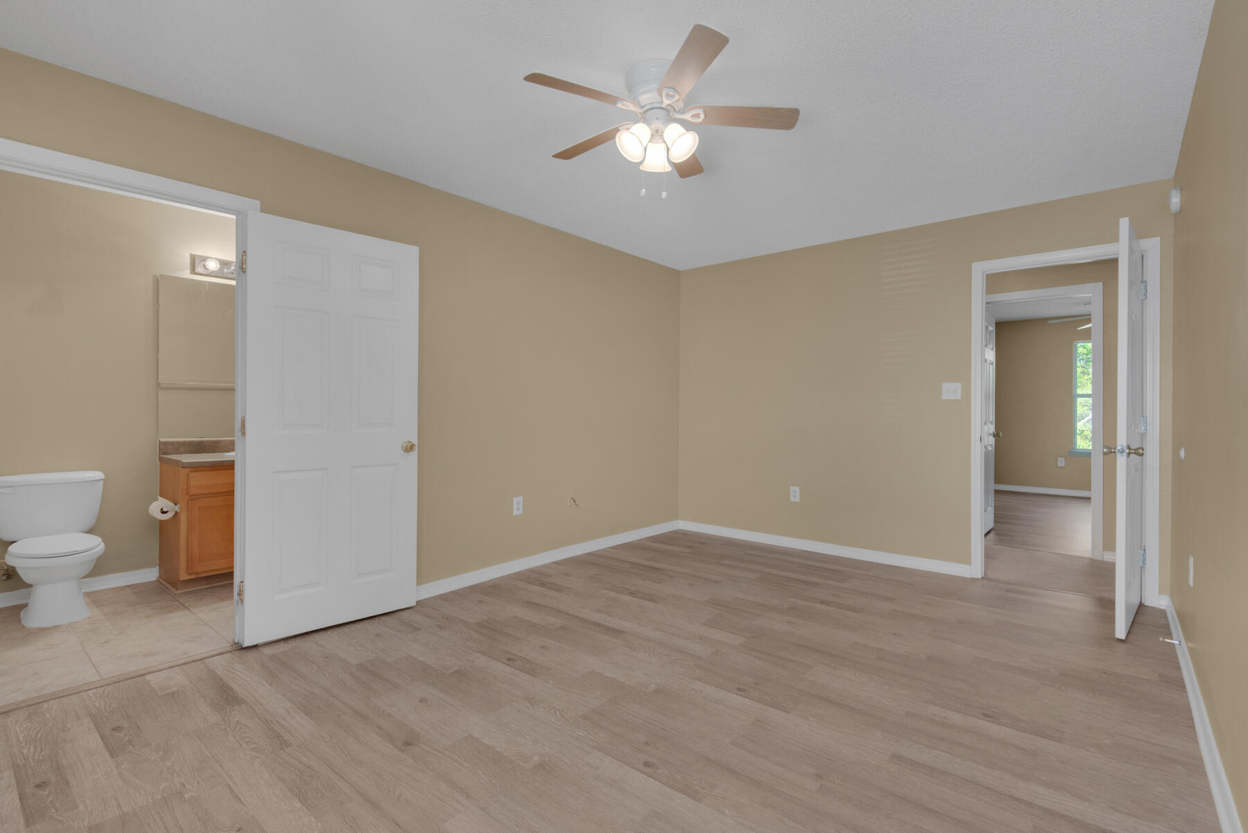 2125 Tom Street Navarre FL 32566