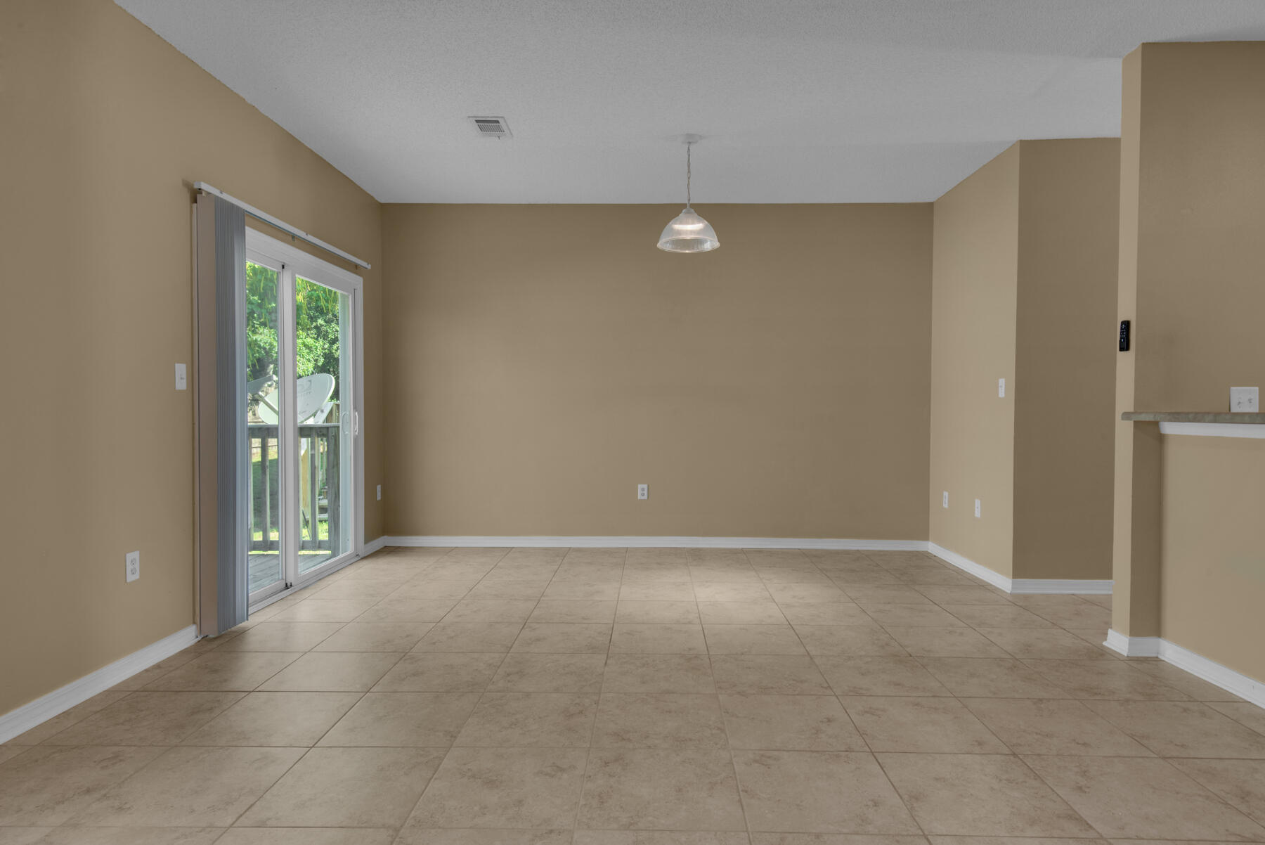 2125 Tom Street Navarre FL 32566